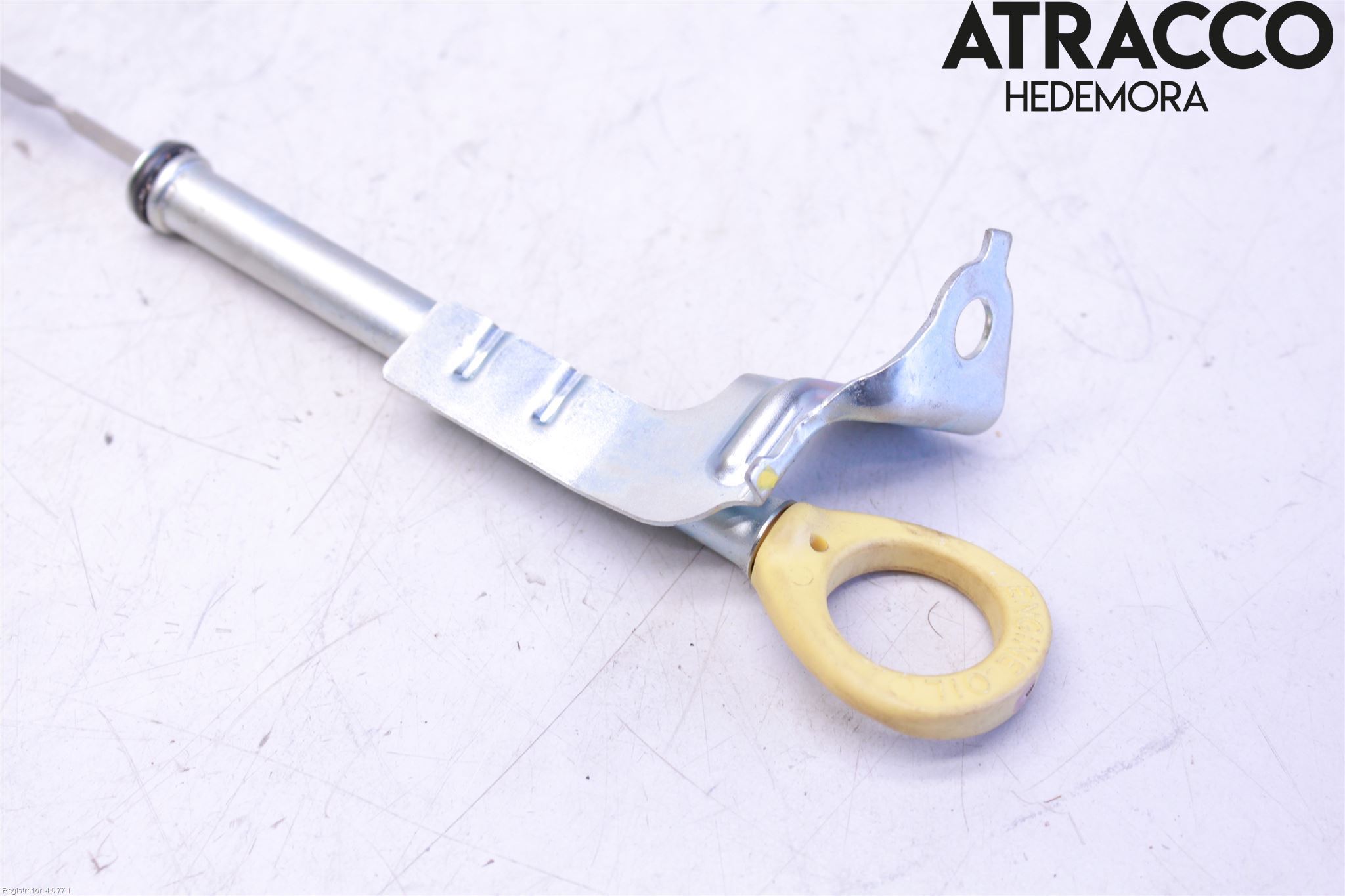 Toyota YARIS XP21 20- Oljesticka