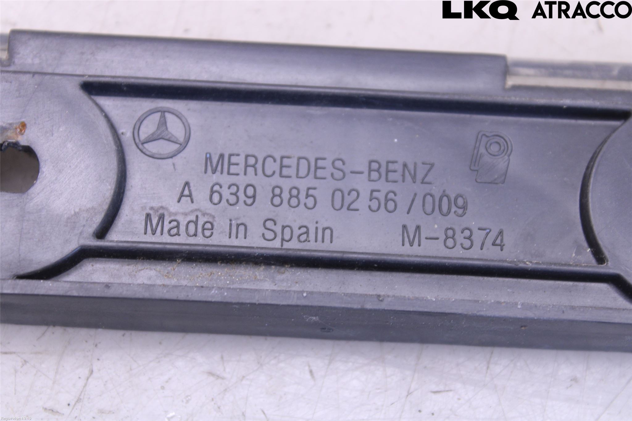 Mercedes-Benz MB VITO/VIANO (W639) 04-14 Stötfångarfäste Bak Hö