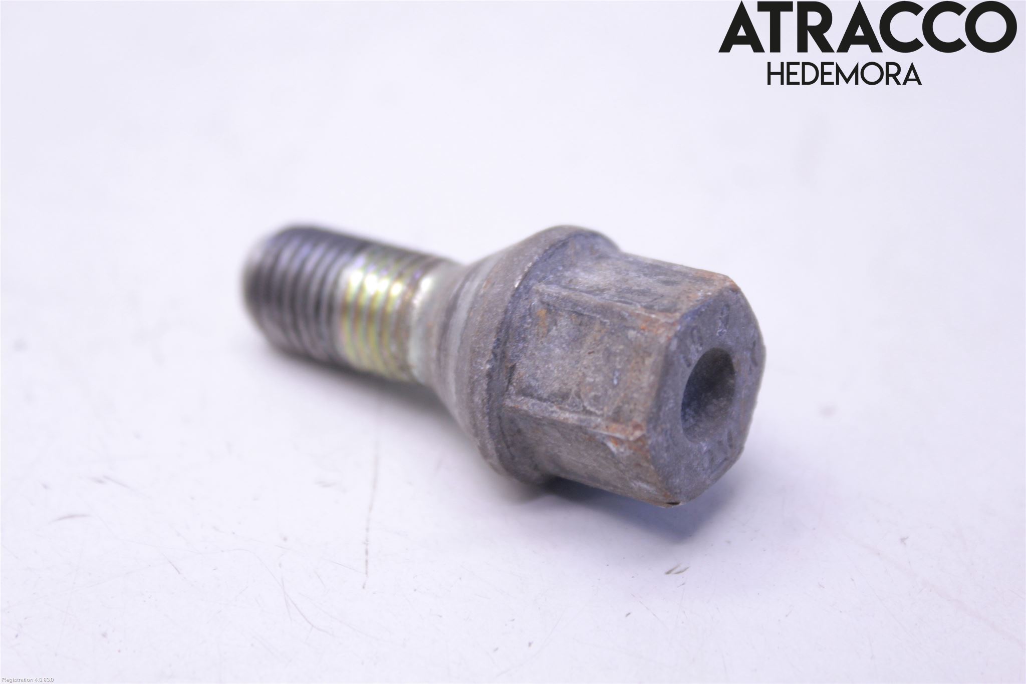 Suzuki SWIFT 11-16 Hjulmutter-Bult-Sats