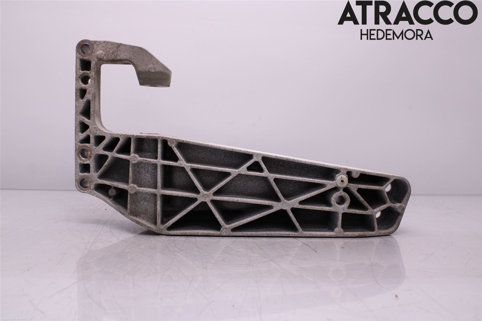 BMW X3 F25 10-17 Växellådsbalk