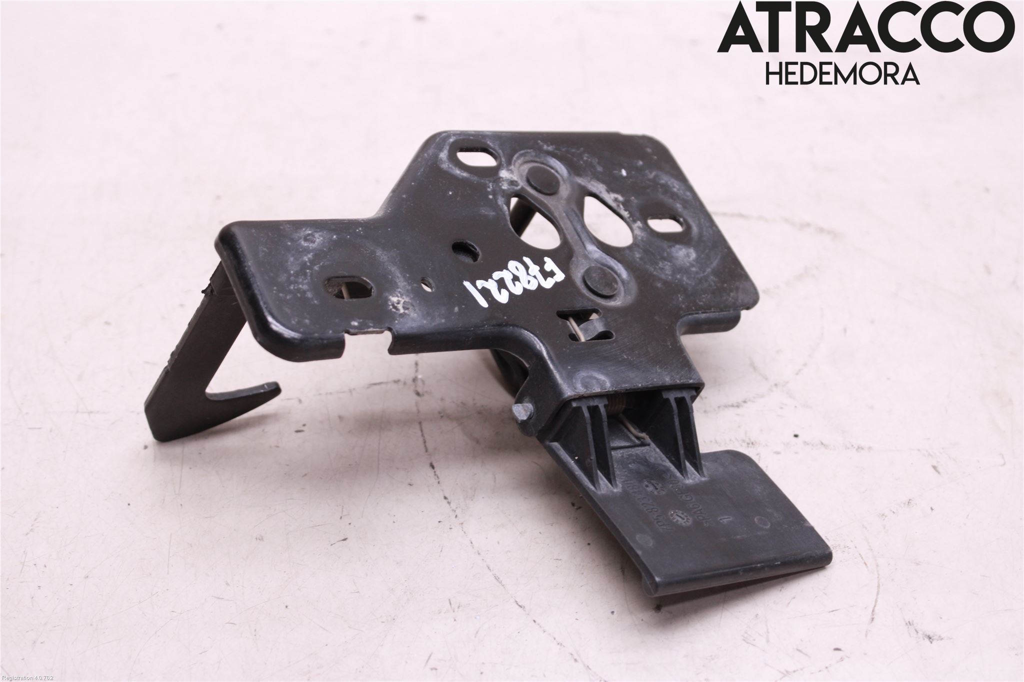 Porsche CAYENNE 03- Huvlås