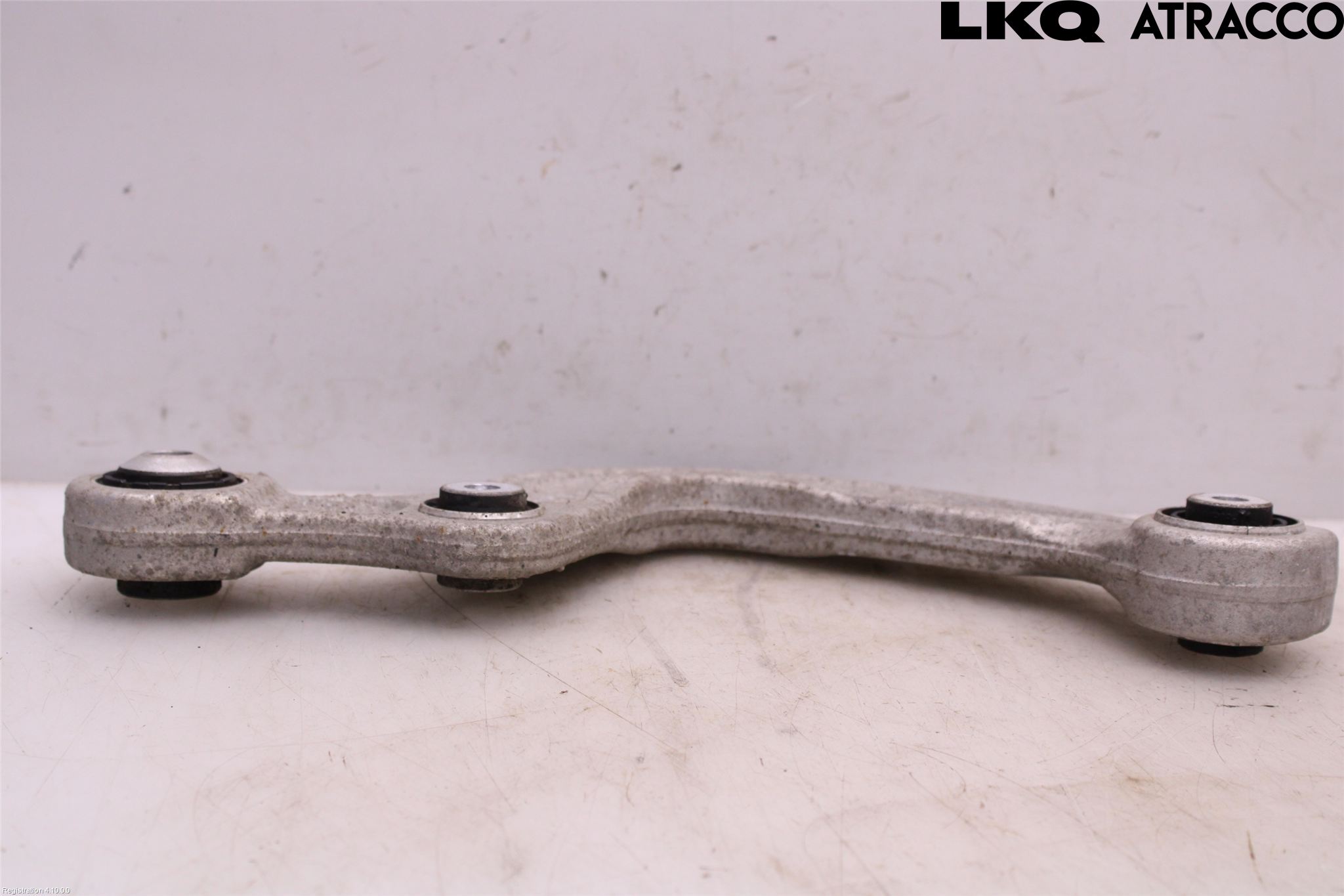 Audi A4/S4 B9 20- Bärarm Bak Övre Höger