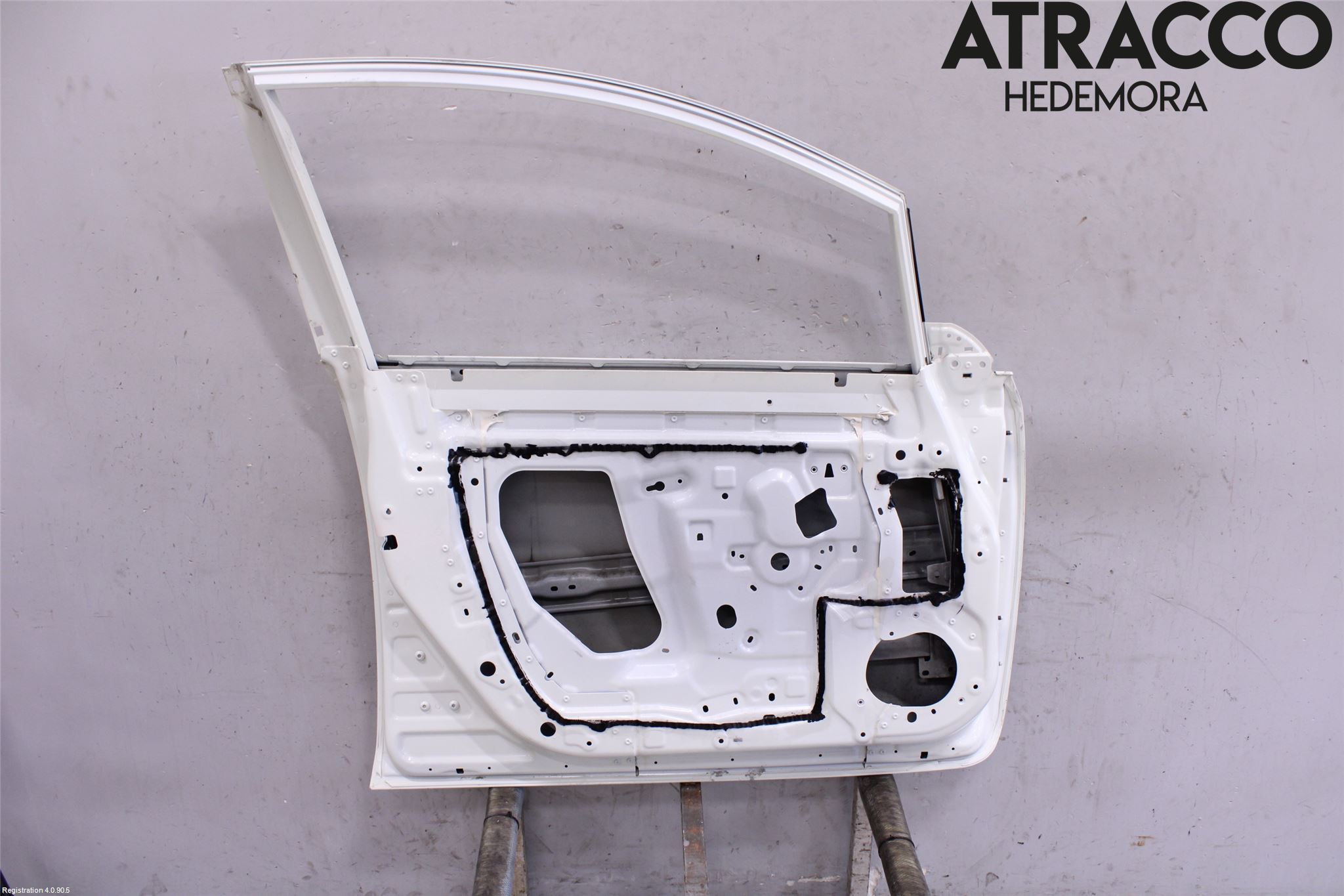 Nissan LEAF 11-17 Dörr Fram Vänster