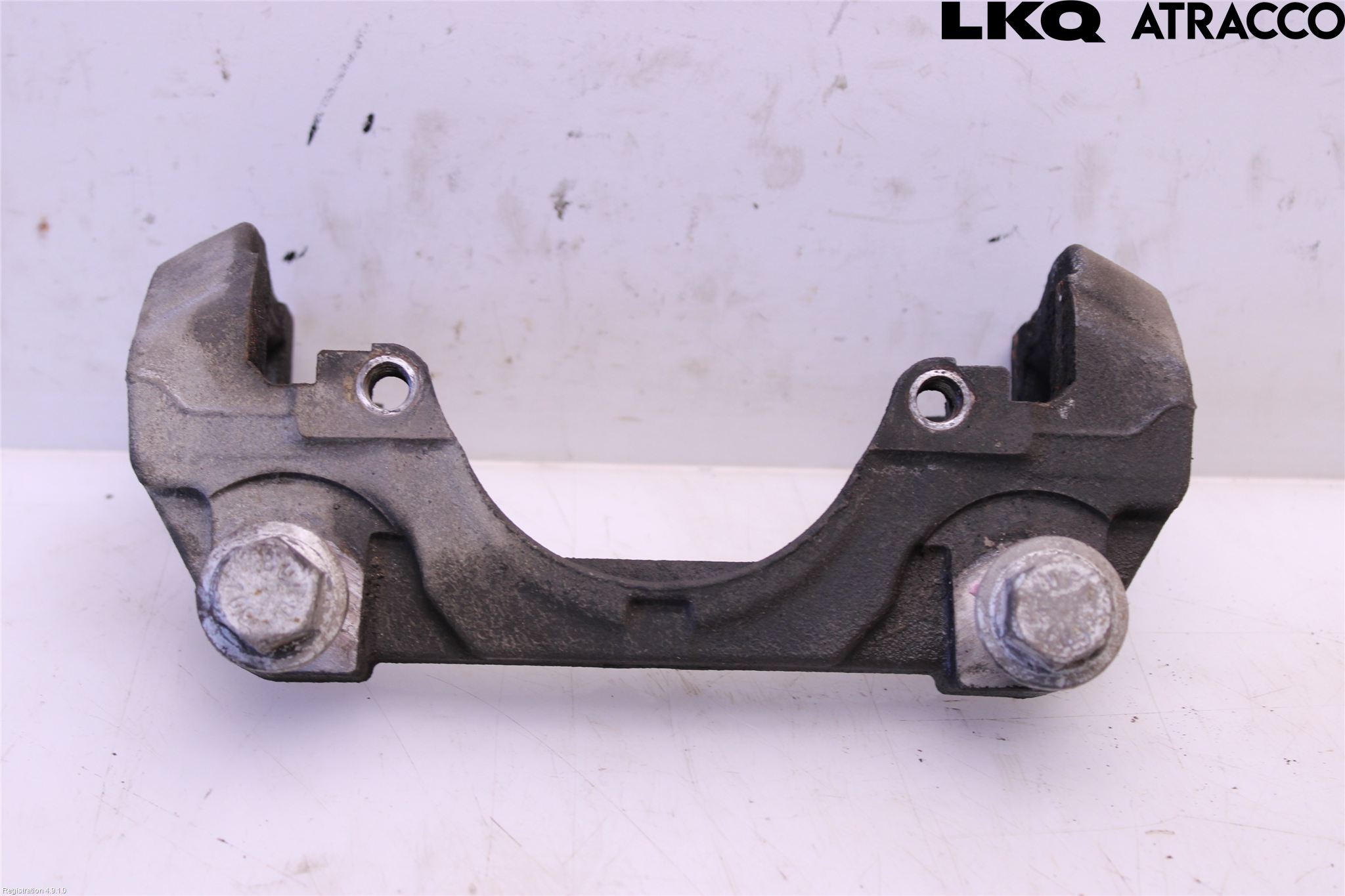 Volvo V90 17->> Bromsokshållare