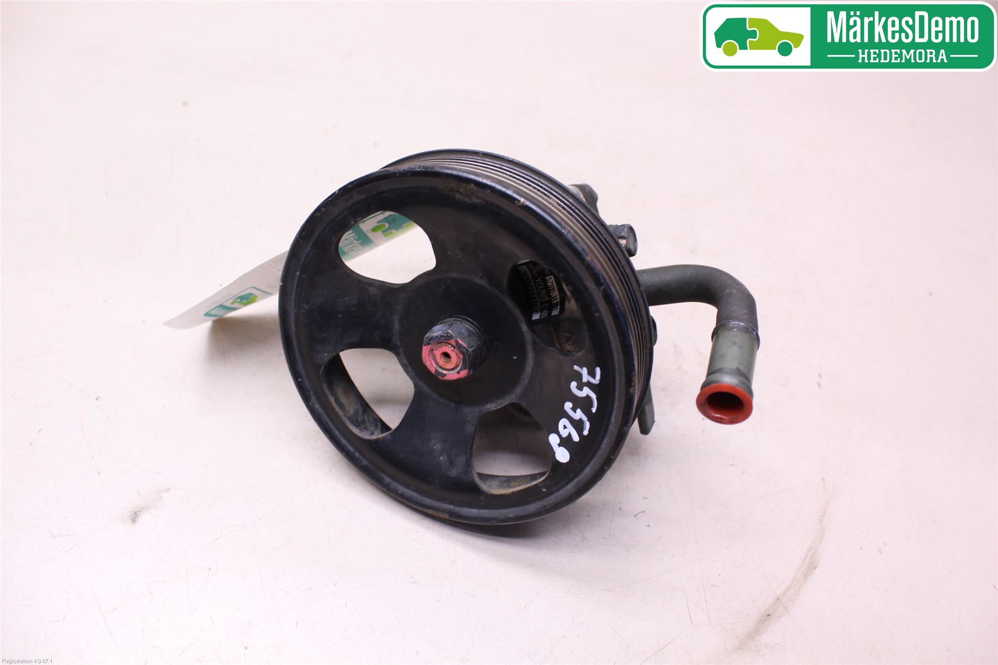 Hyundai TRAJET Styrservopump