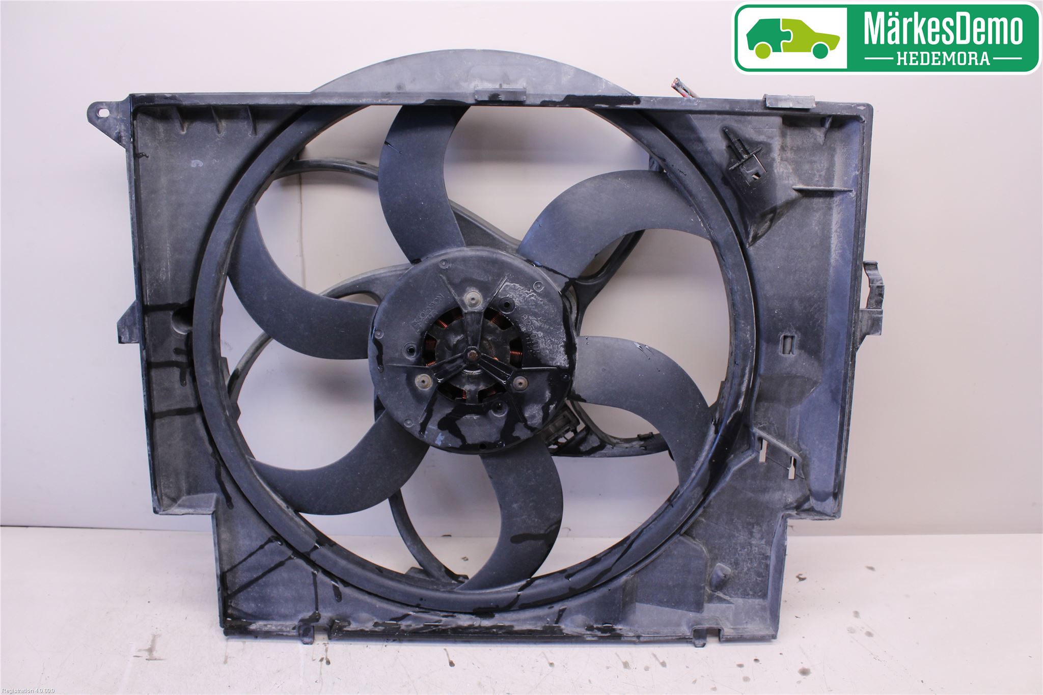 BMW 3 E90/91 SED/TOU 05-12 Kylfläkt El