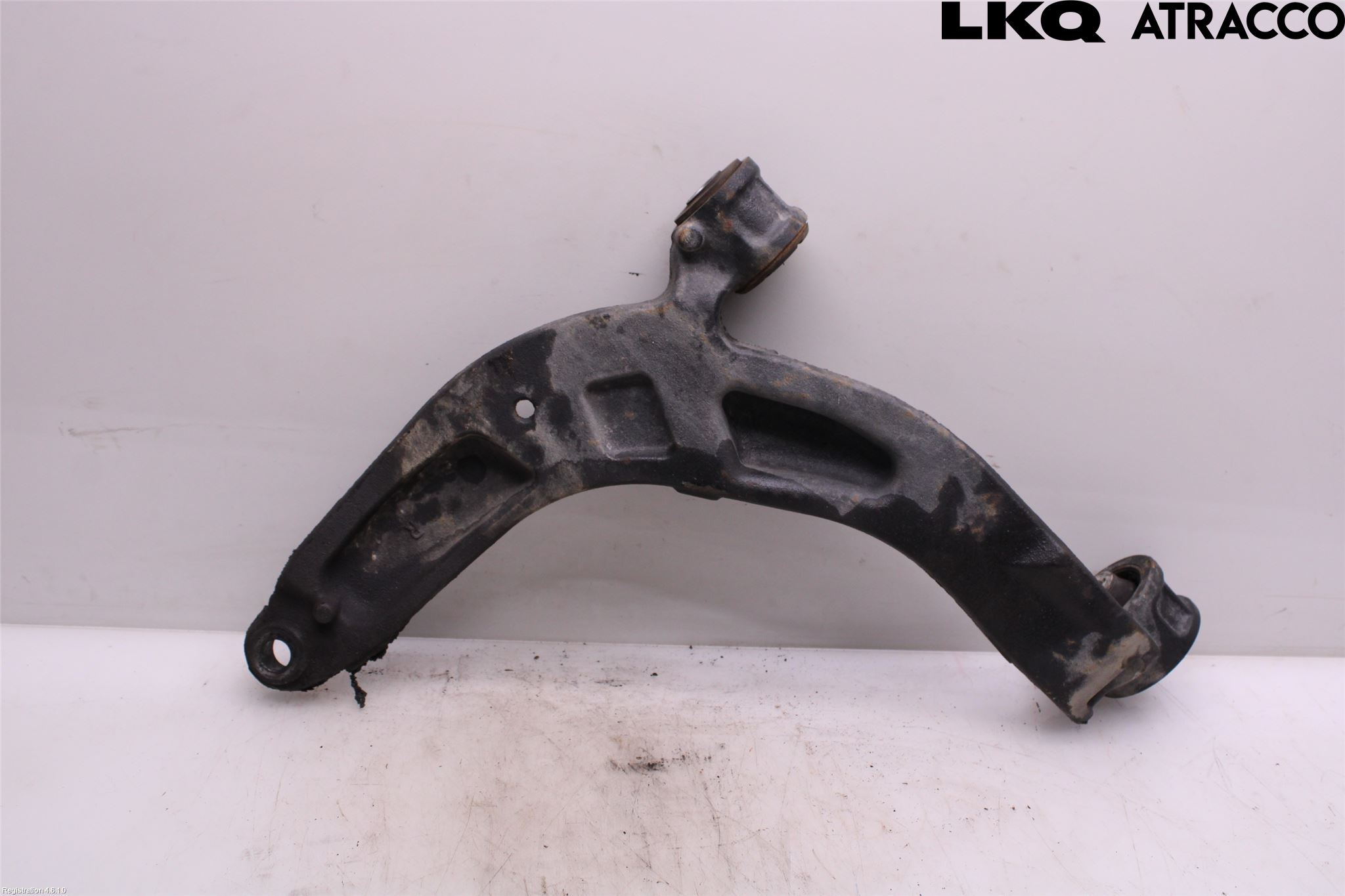 Volkswagen VW TRANSP/CARAVELLE (T6) 16-22 Bärarm Fram Undre Hö