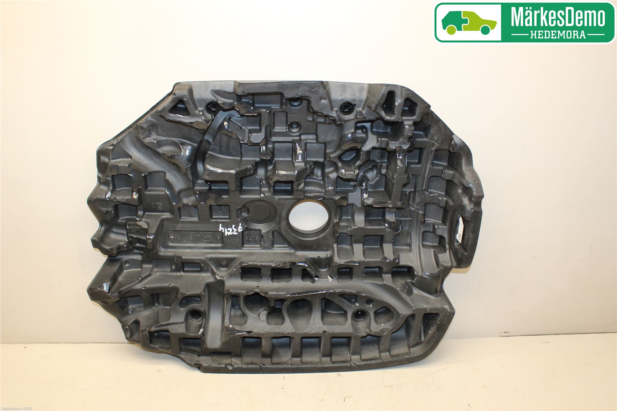 Volvo V40 12-19 Motorkåpa