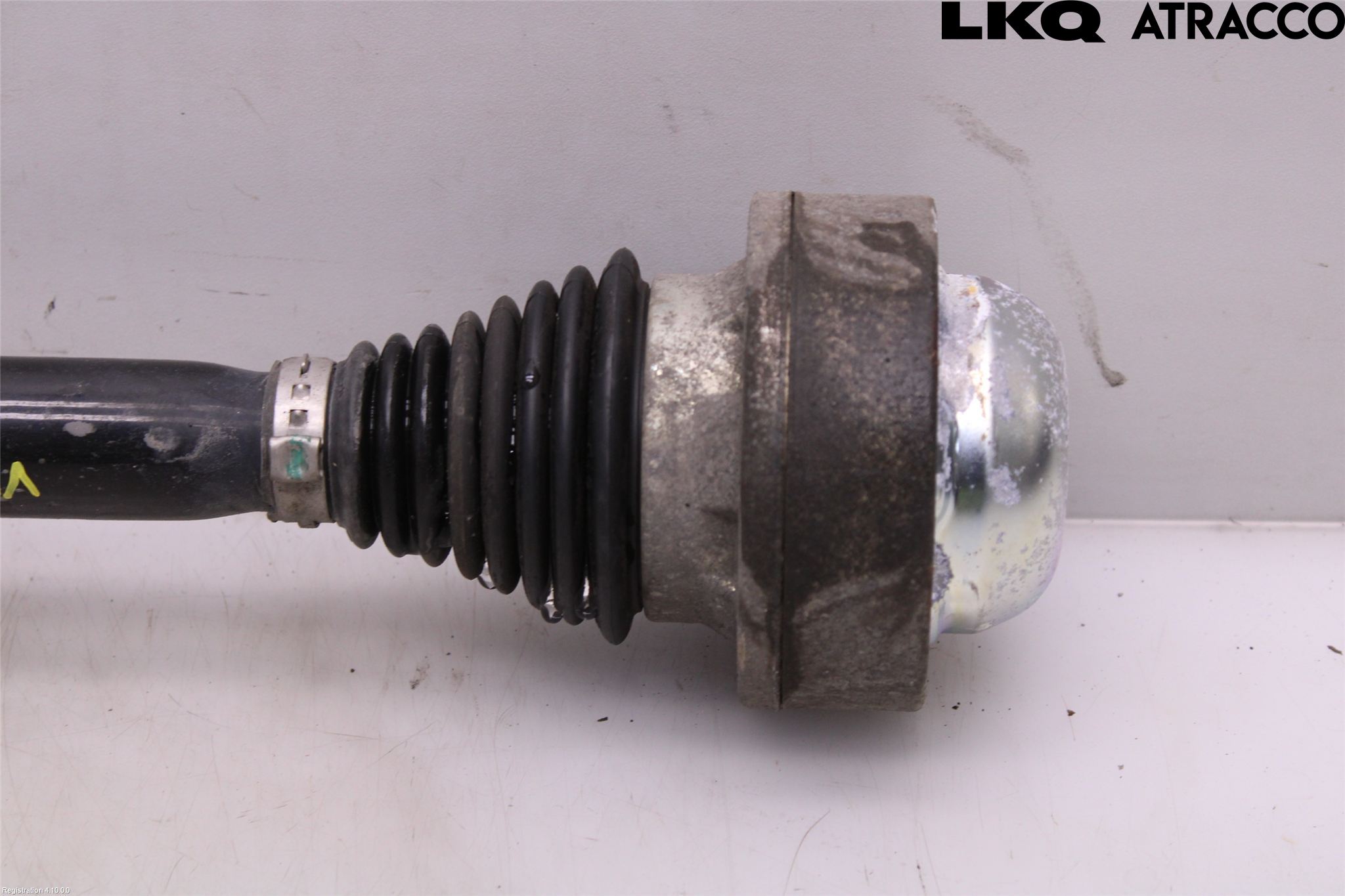 Audi A4/S4 B9 20- Drivaxel Bak Vänster