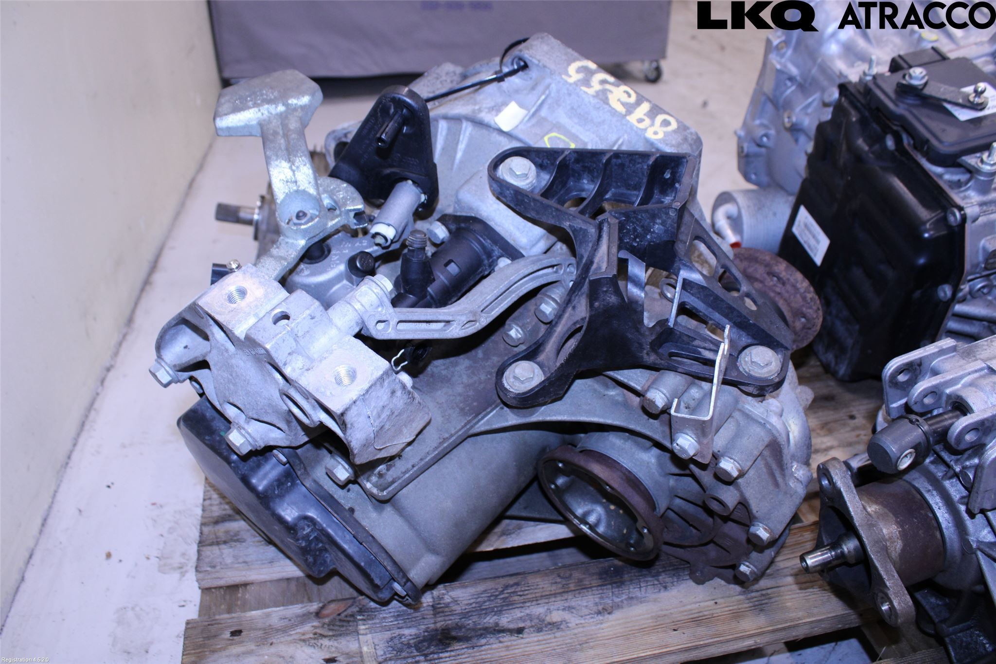 Volkswagen VW CADDY 11-15 Växellåda Man 6 Vxl