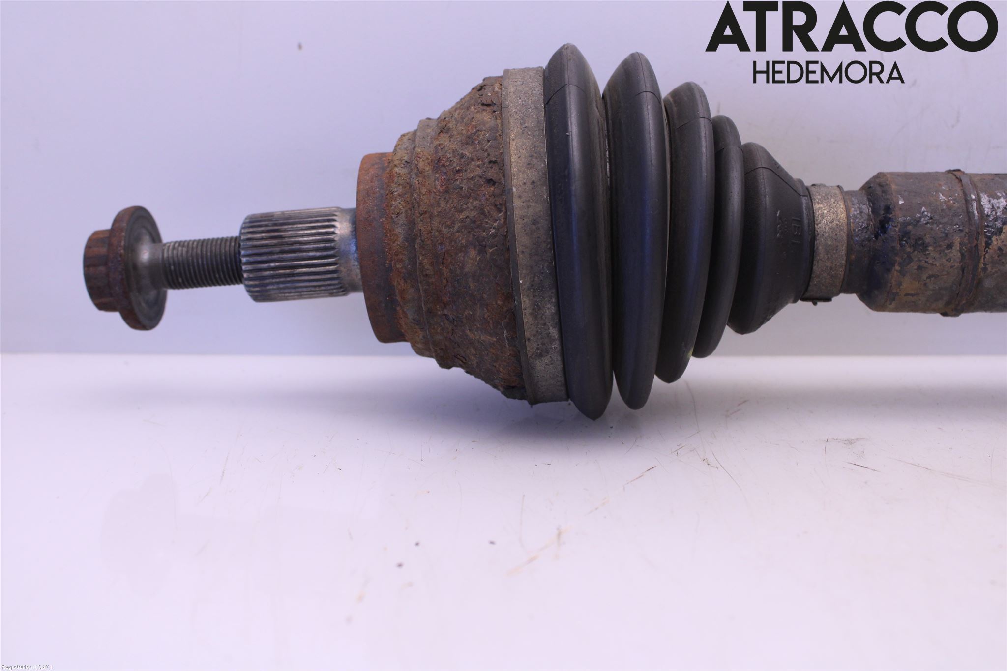 Skoda SUPERB 09-15 Drivaxel Fram Höger