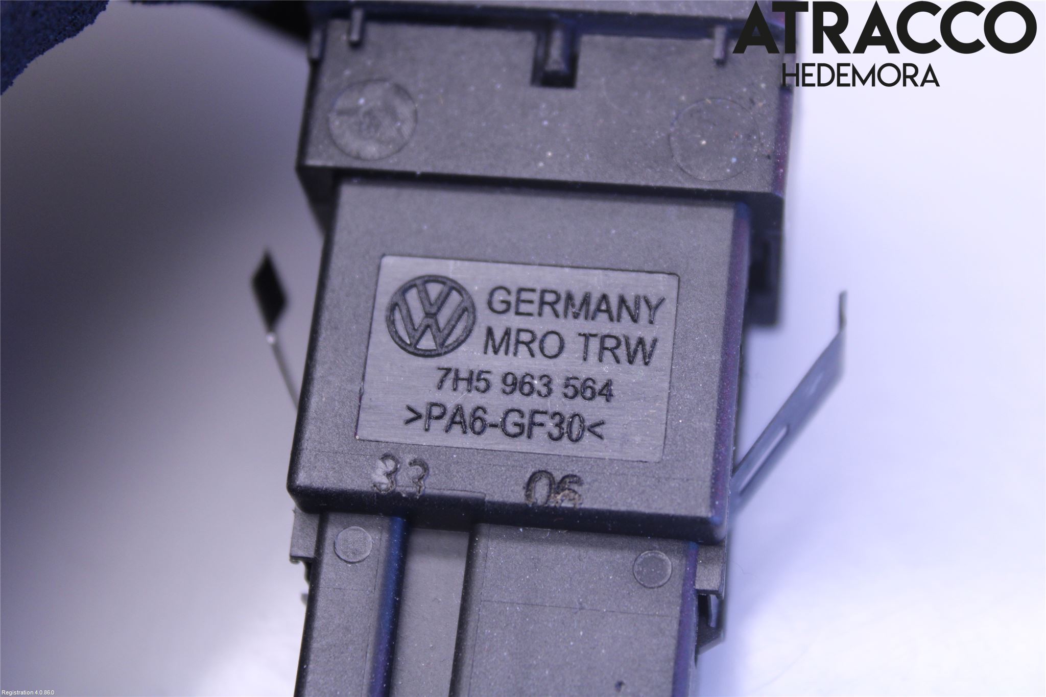 Volkswagen VW TRANSP/CARAVELLE (T5) 04-15 Strömställare Stolvärme