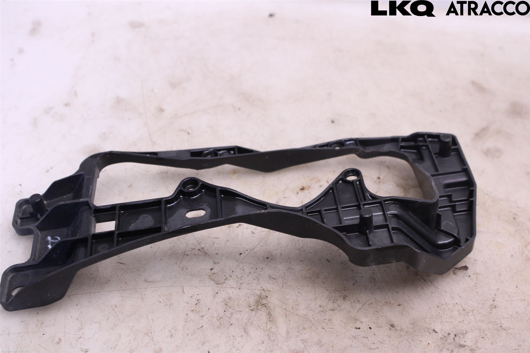 Suzuki VITARA 15- Dimljussarg Fram