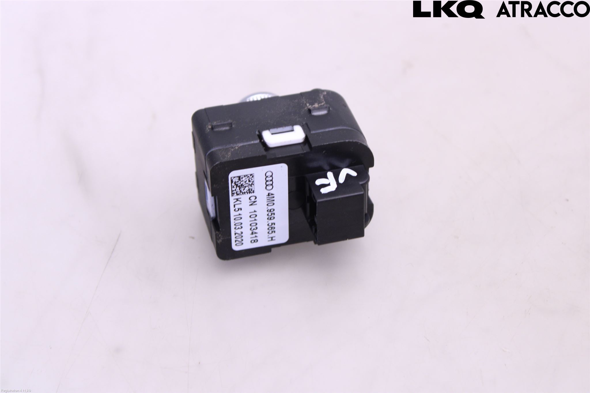 Audi A4/S4 B9 20- Strömställare Spegel