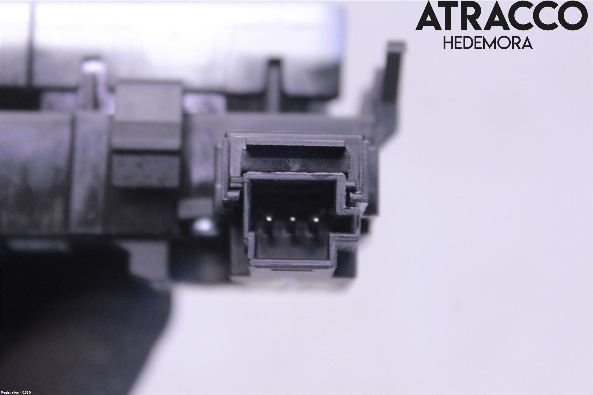 Mercedes-Benz MB E-KLASS (W213) 16-23 Strömställare Stolvärme