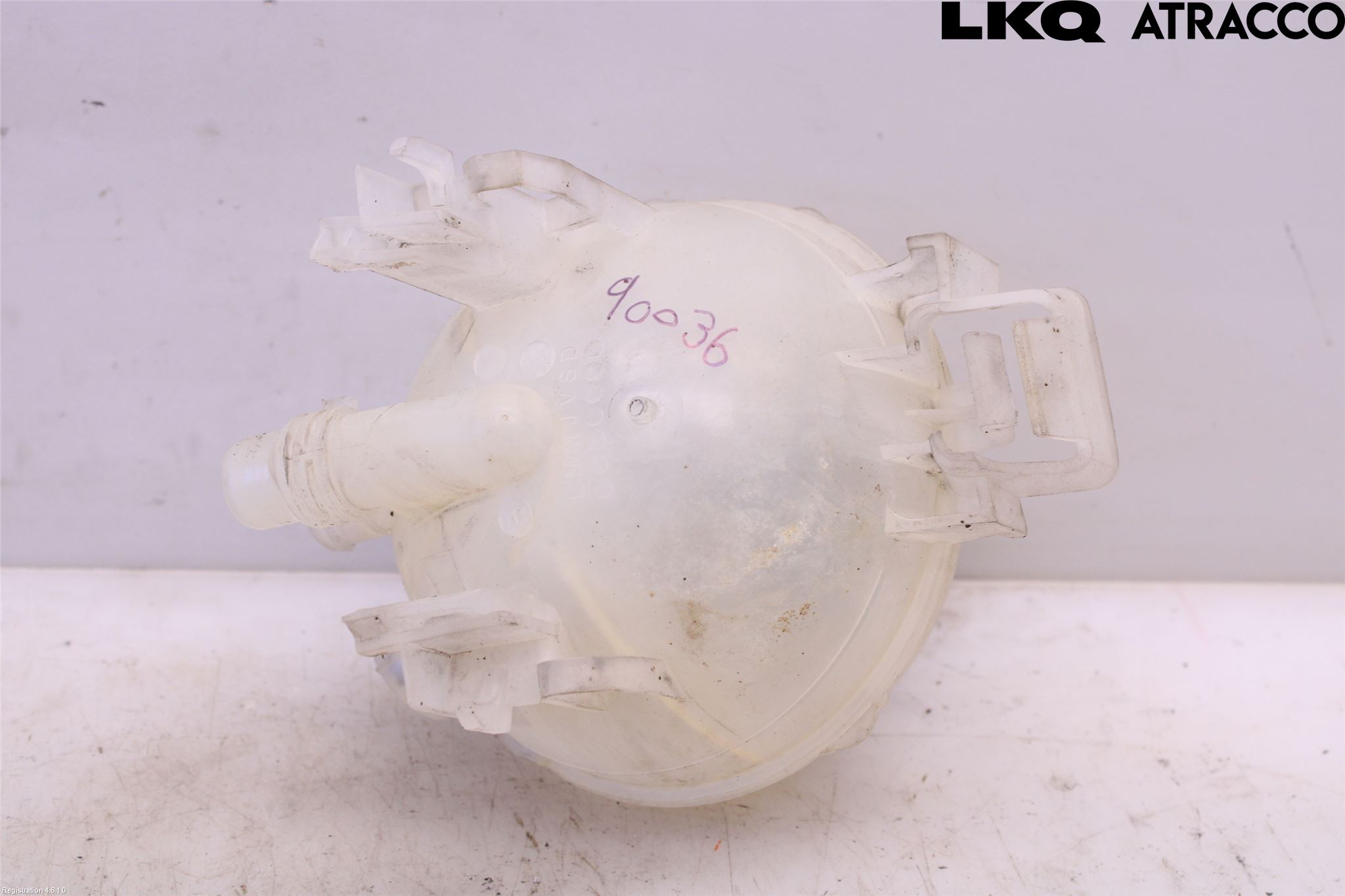 Citroen C4 PICASSO 14-18 Expansionstank