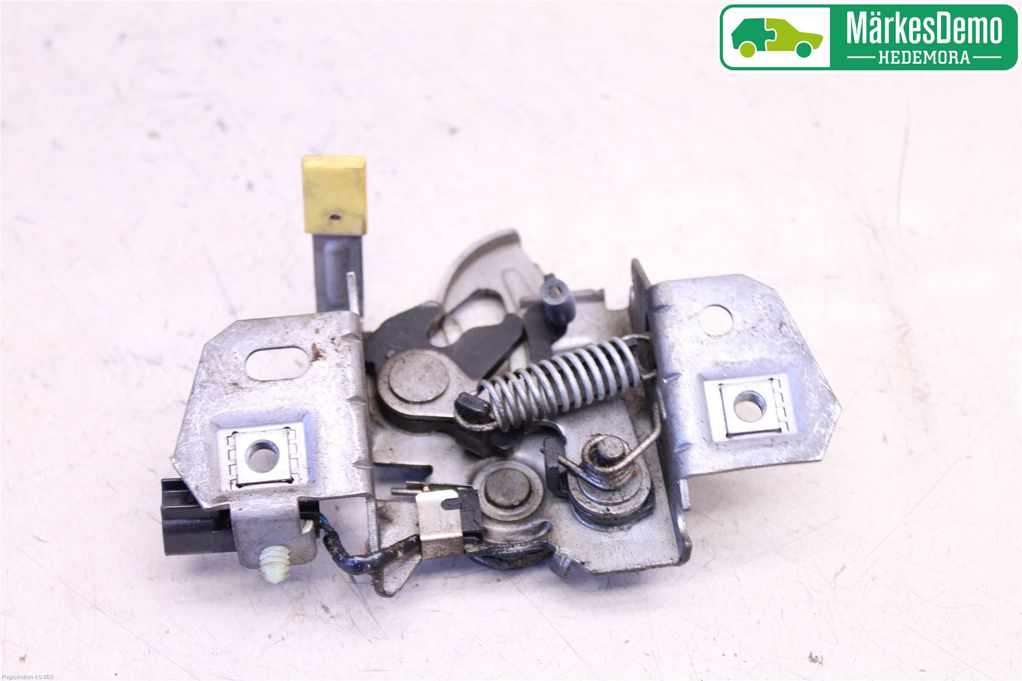 Volvo V50 04-07 Huvlås