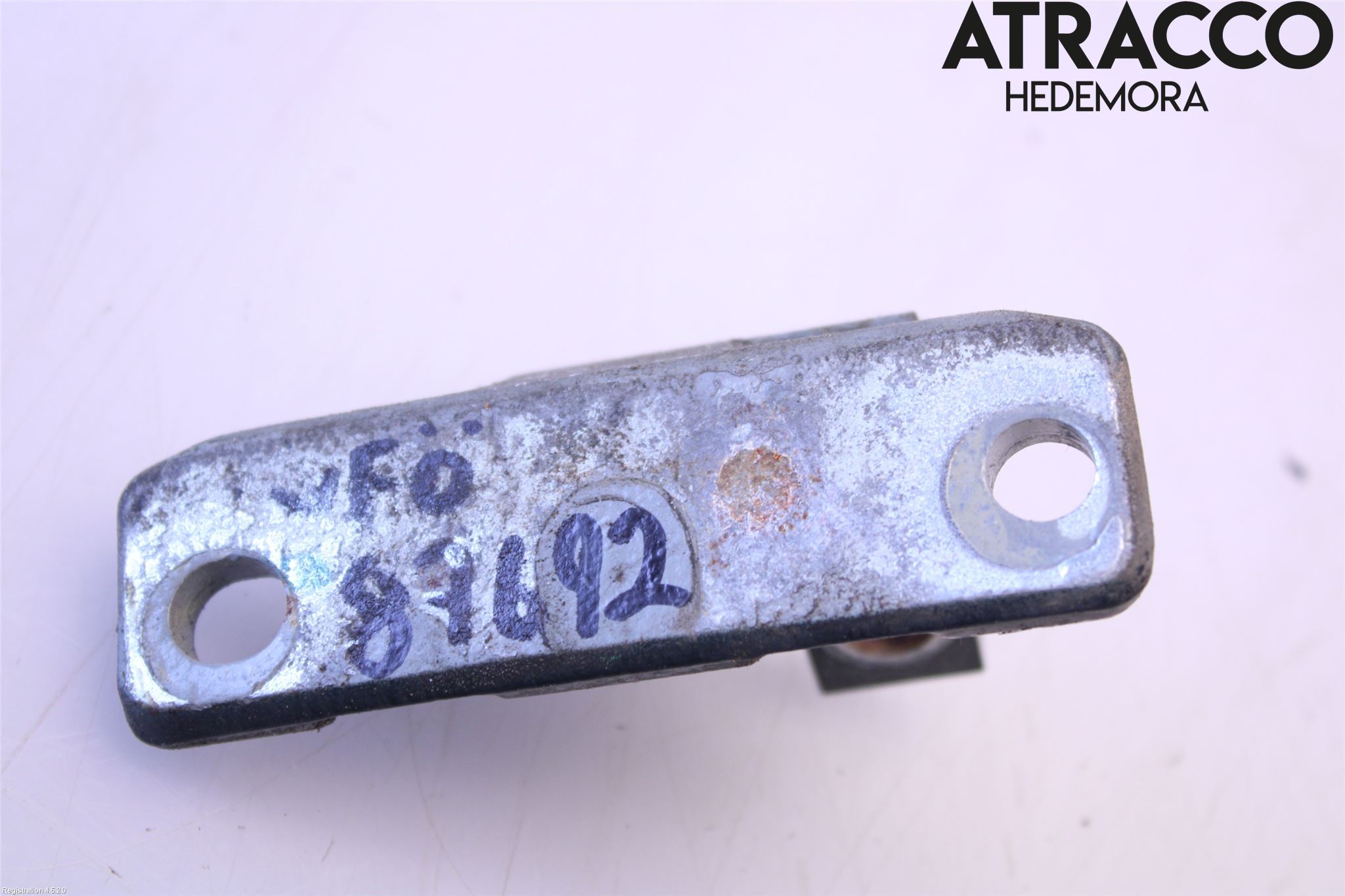 Chevrolet COLORADO Dörrgångjärn