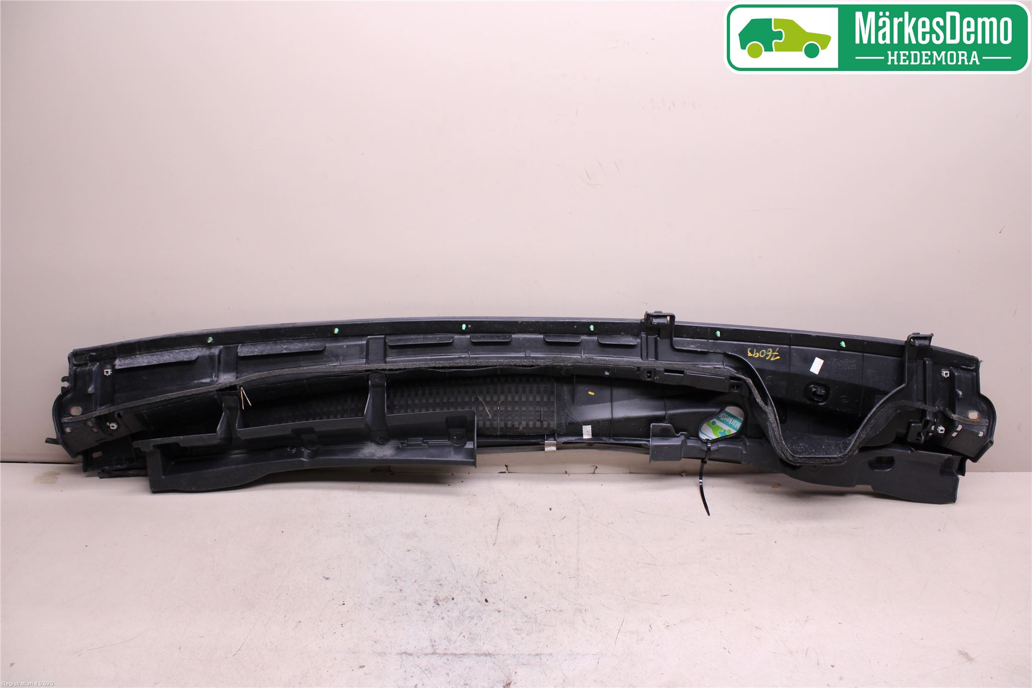 Toyota YARIS XP130 12-14 Torpedplåt-Torpedplast