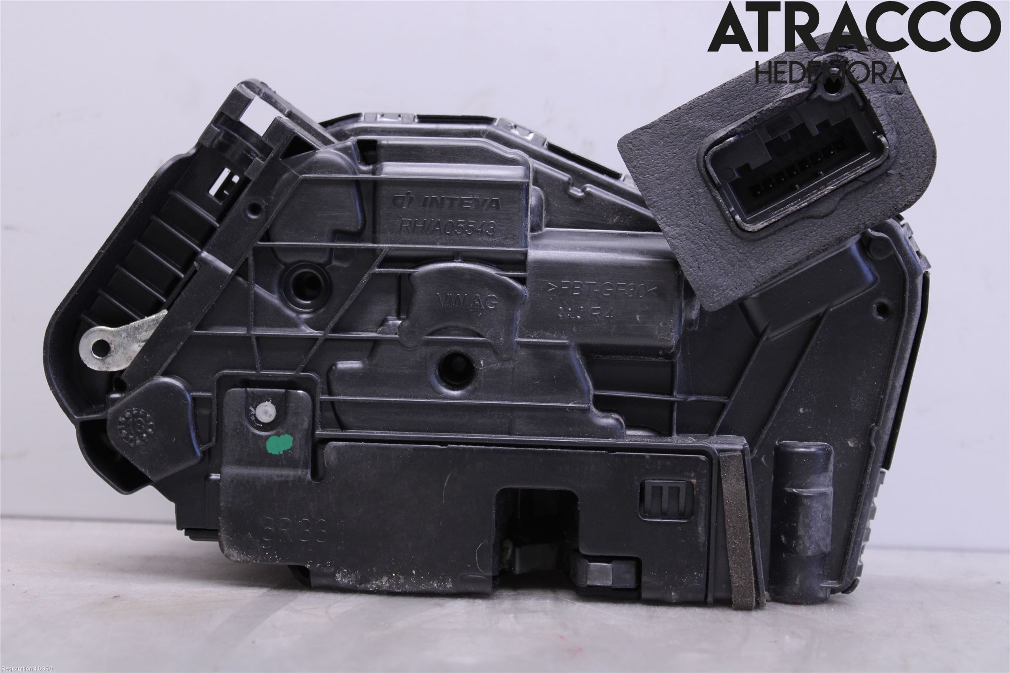 Volkswagen VW PASSAT 15-19 Låskista-Dörrlås