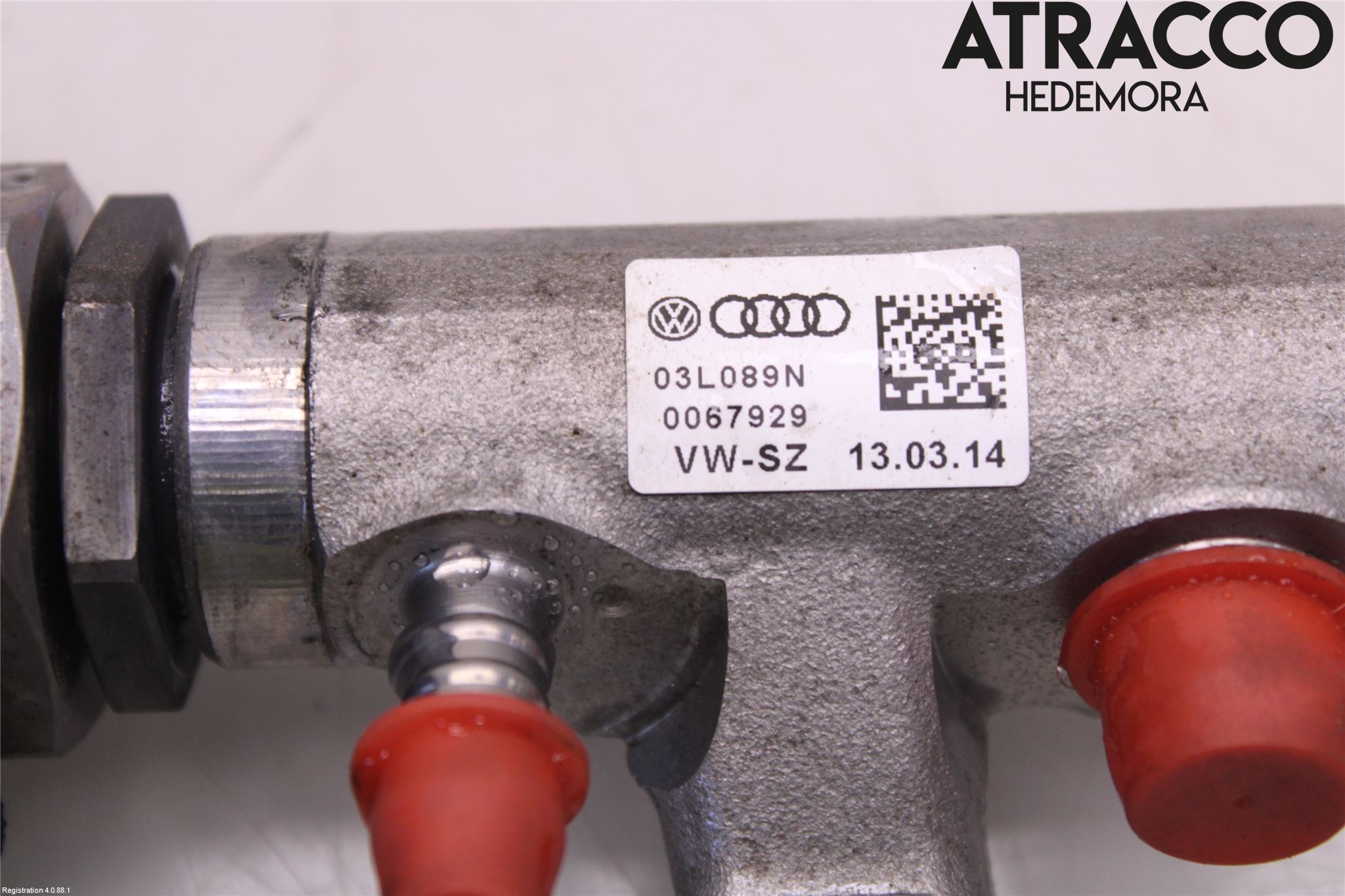 Volkswagen VW PASSAT 11-14 Inj. Fuelrail