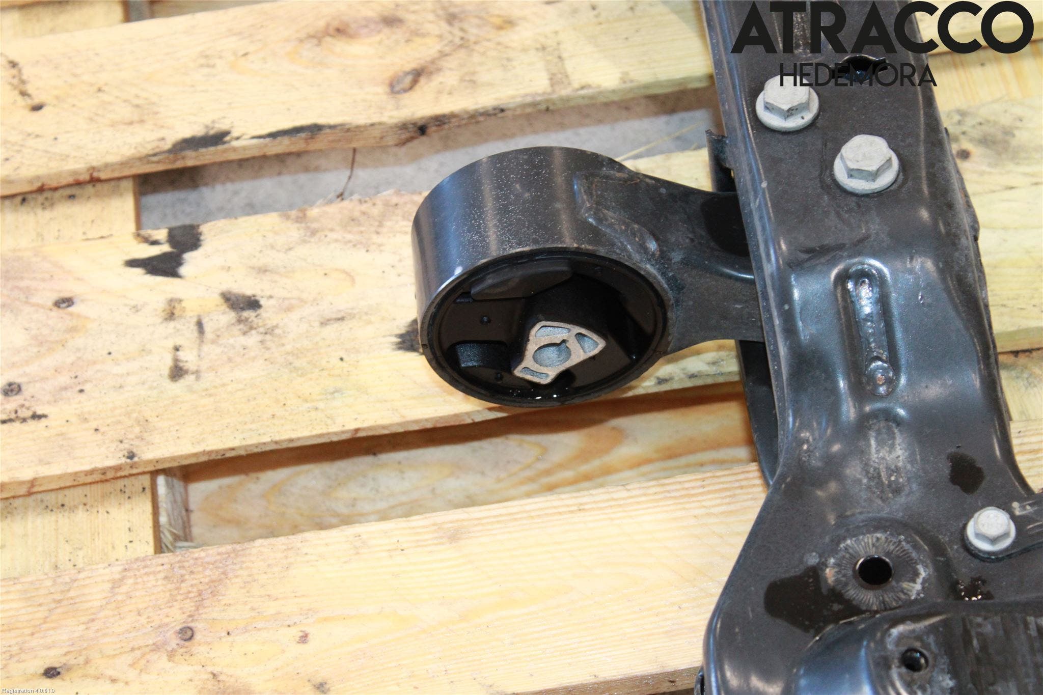 Opel ASTRA J 10-15 Framvagnsbalk