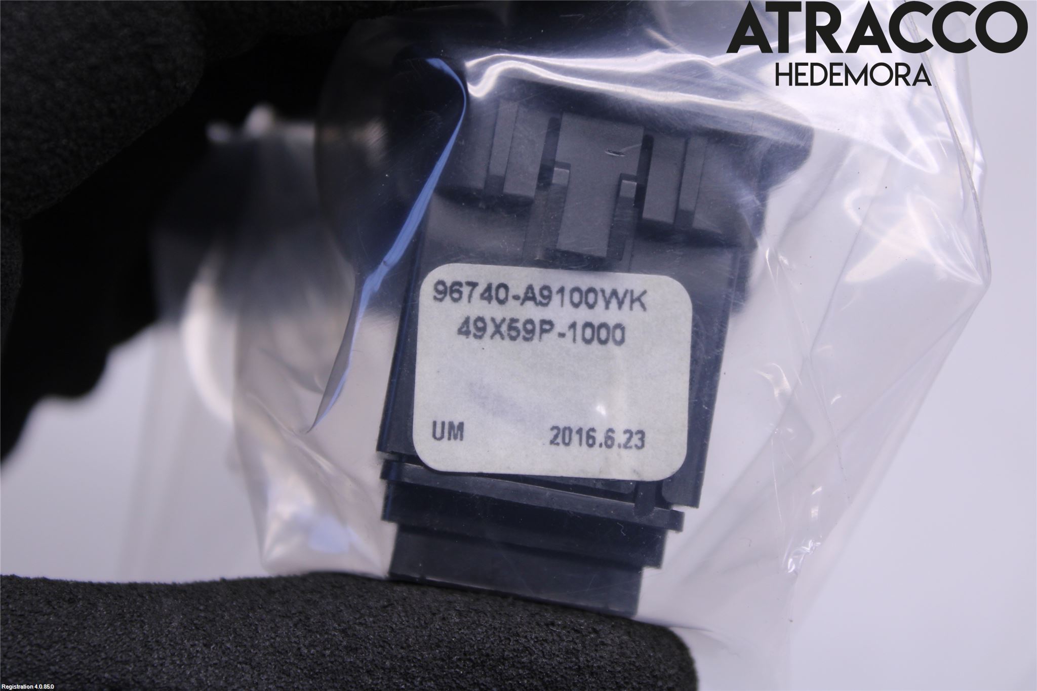 Kia OPTIMA 16-20 Strömställare Baklucka