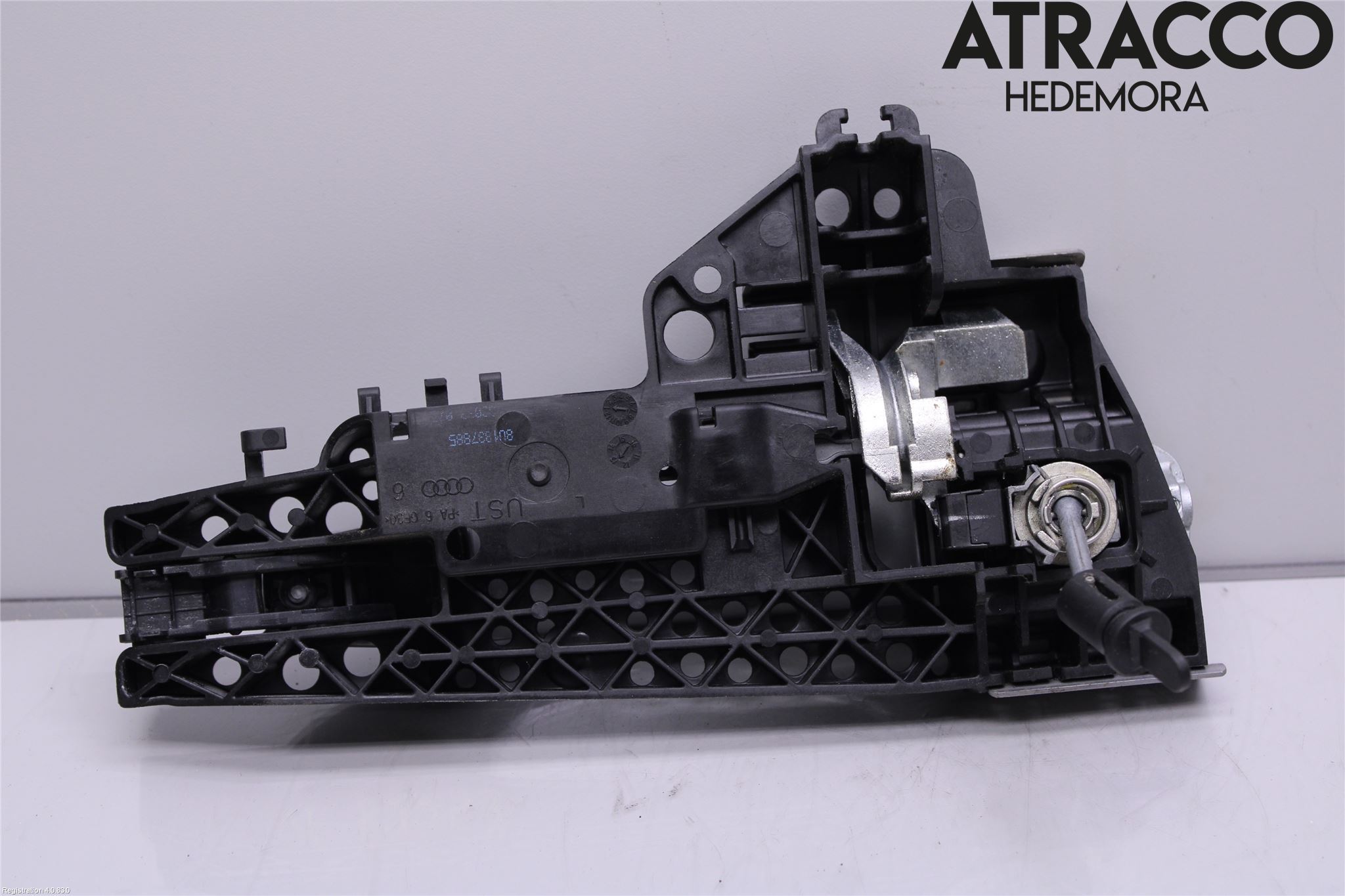 Audi Q3 8U 12-18 Dörrhandtag Yttre Vä