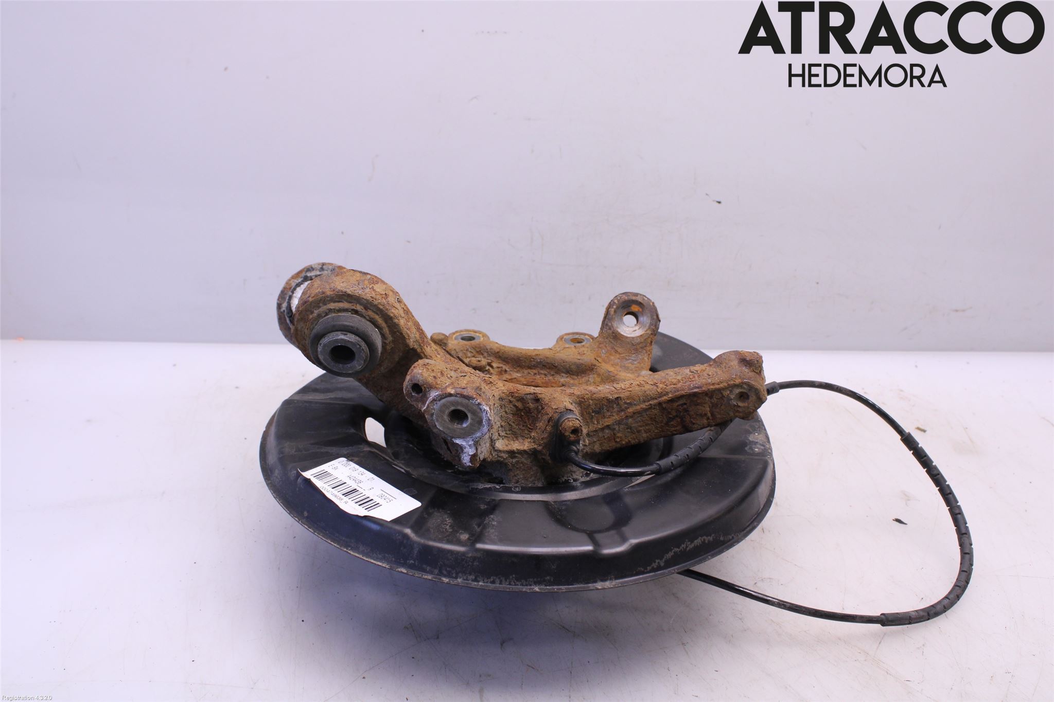 BMW 3 E90/91 SED/TOU 05-12 Hjullagerhus-Spindel Hö B