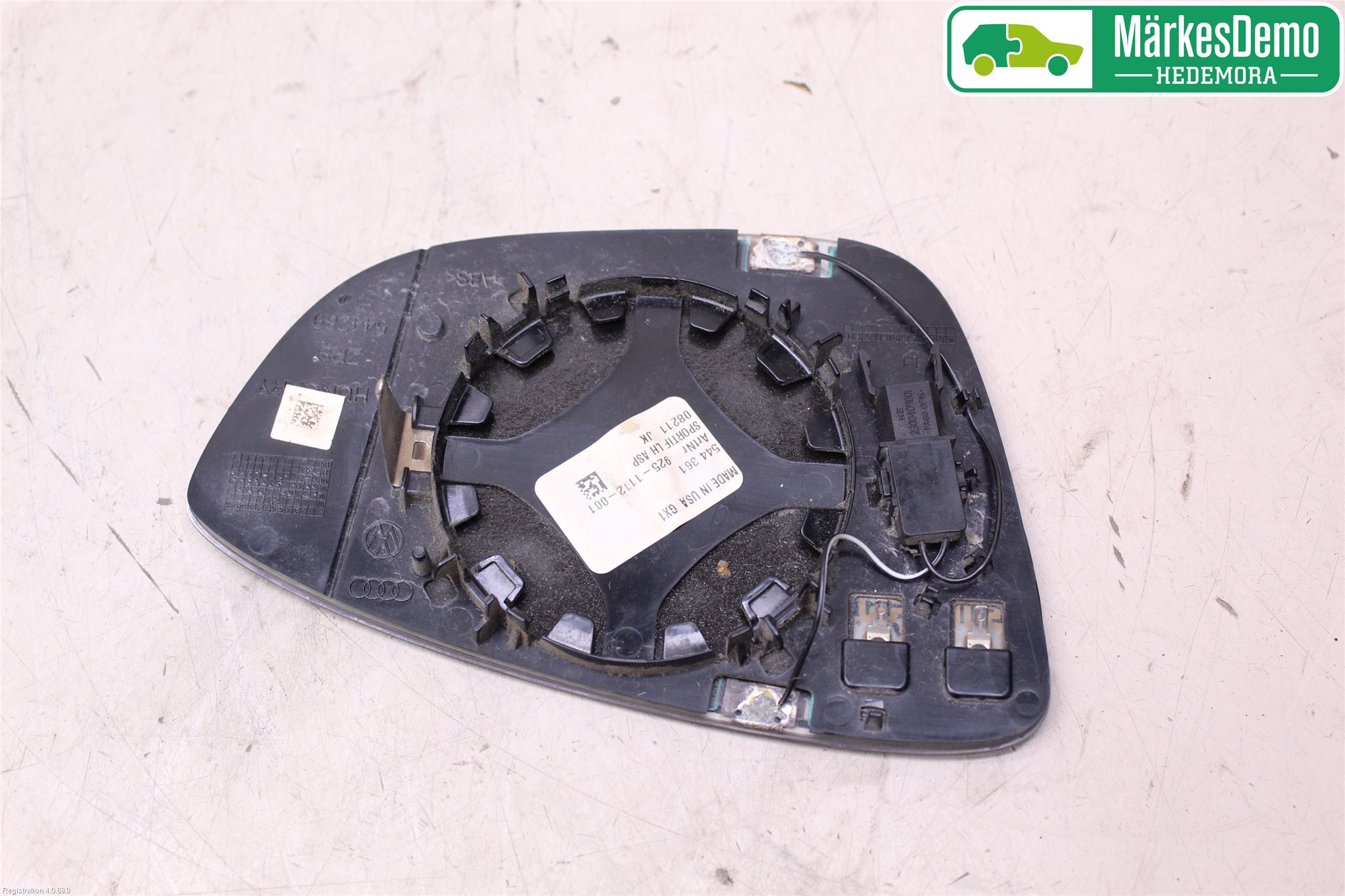 Volkswagen VW PASSAT 05-11 Spegelglas Vä