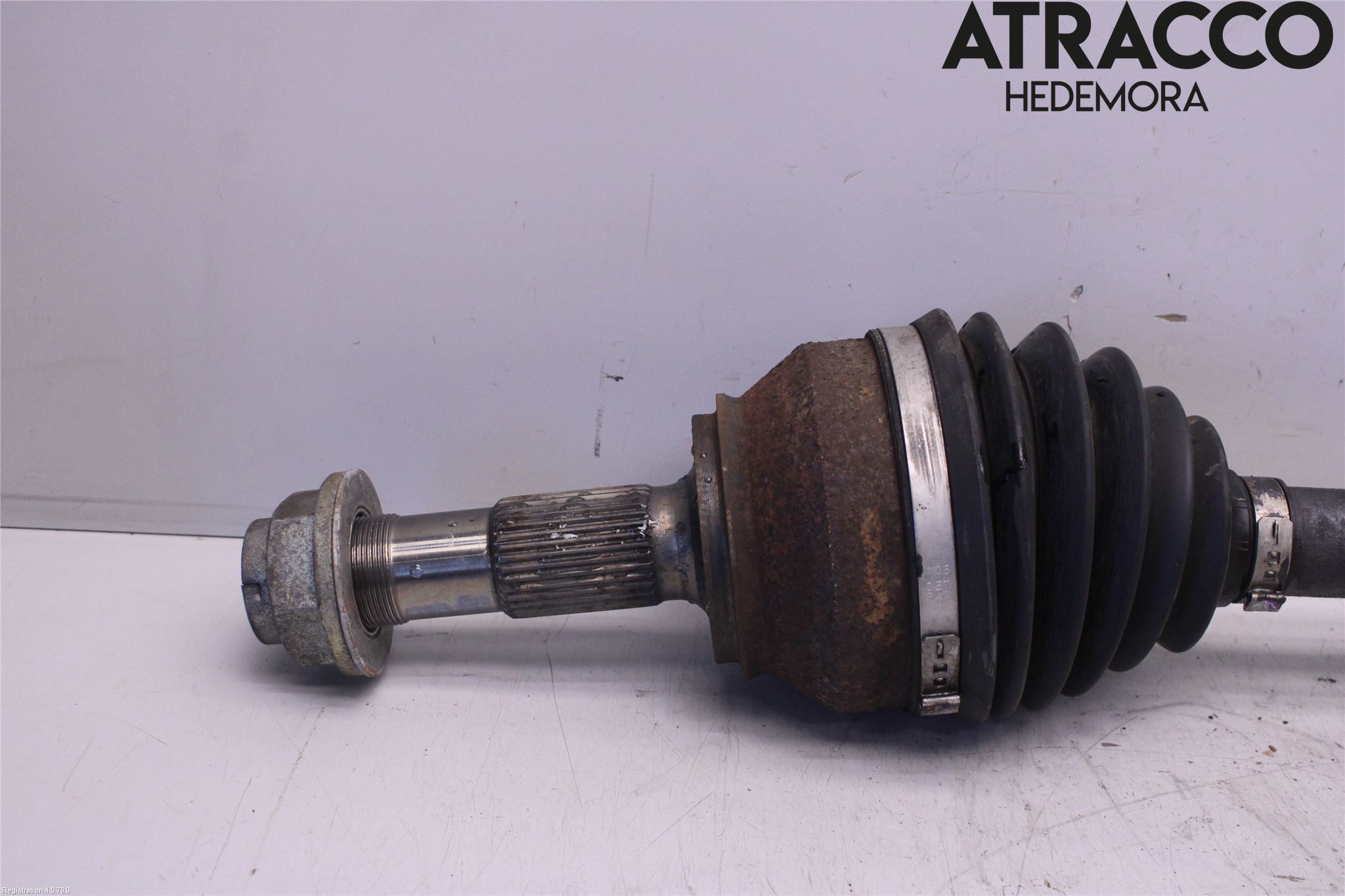 Husbil, husvagn HUSBIL CLASSIC Drivaxel Fram Vänster