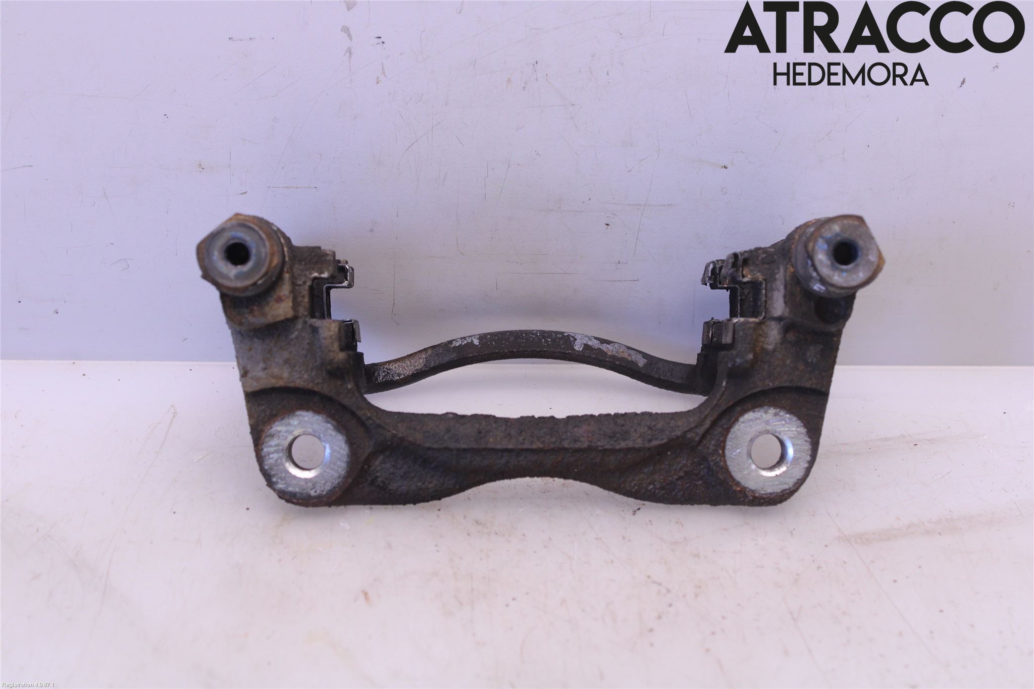 Toyota AURIS 13-19 Bromsokshållare