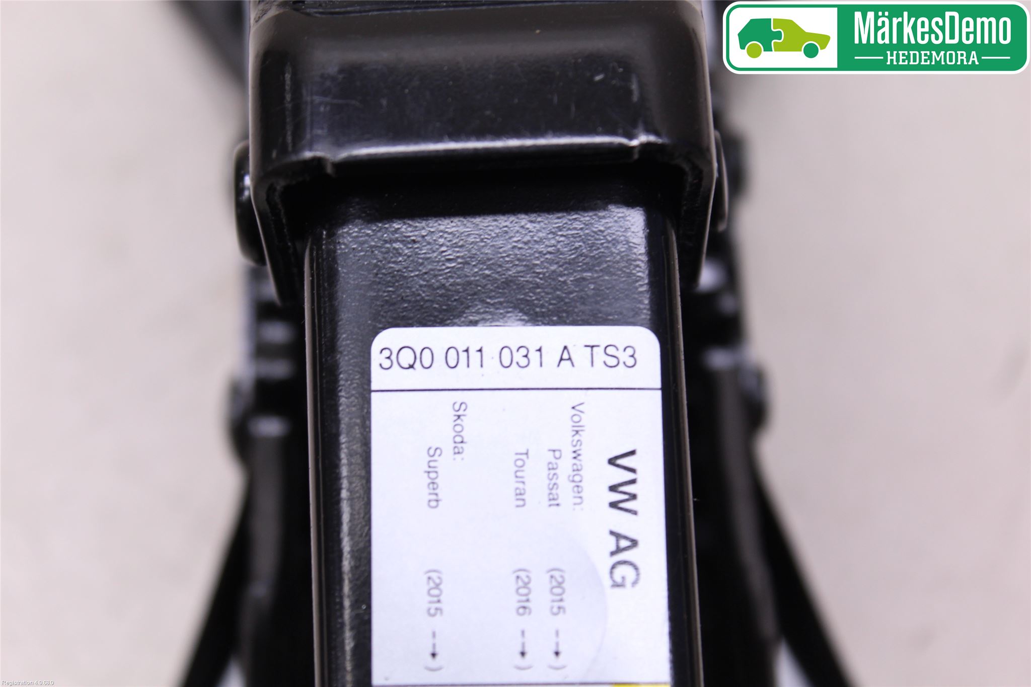 Volkswagen VW PASSAT 15-19 Domkraft