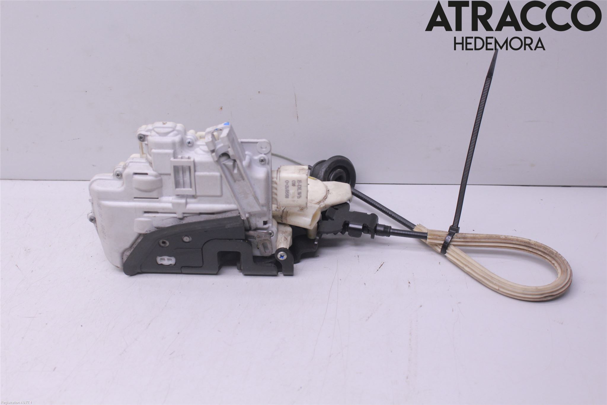 Audi A6/S6     05-11 Låskista-Dörrlås