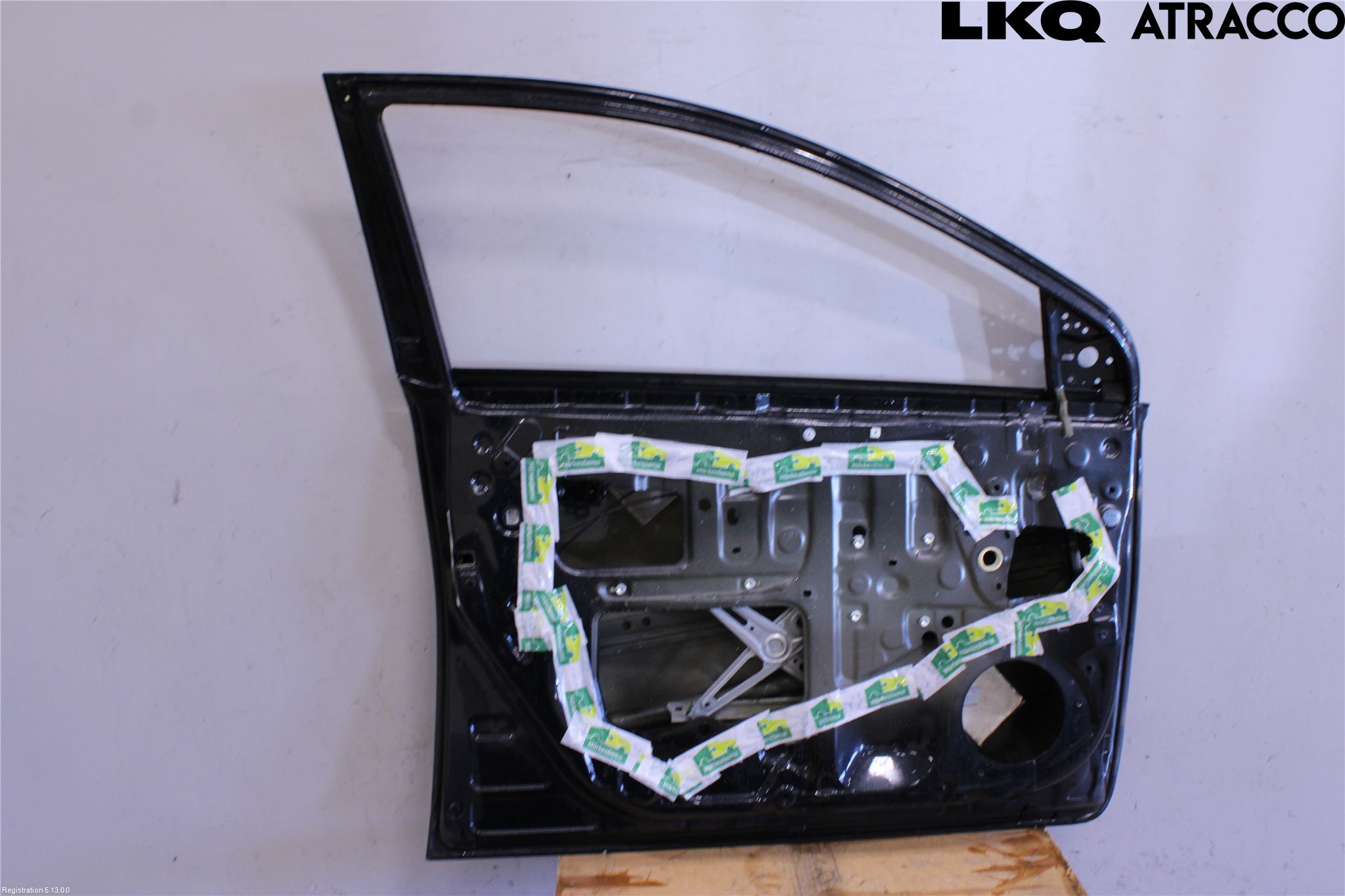 Toyota AURIS 13-19 Dörr Fram Vänster