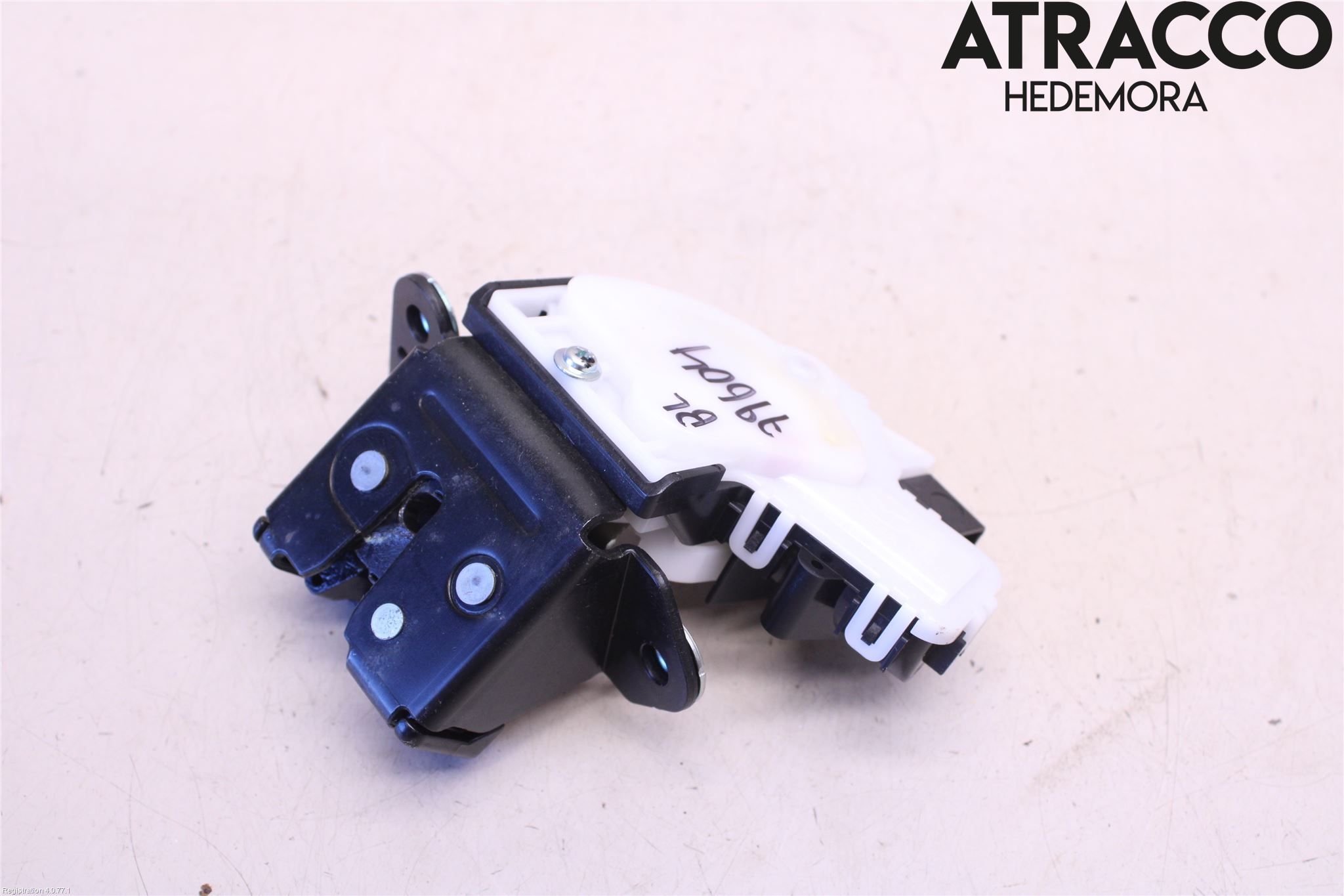 Mazda CX-5 12-17 Låskista Baklucka