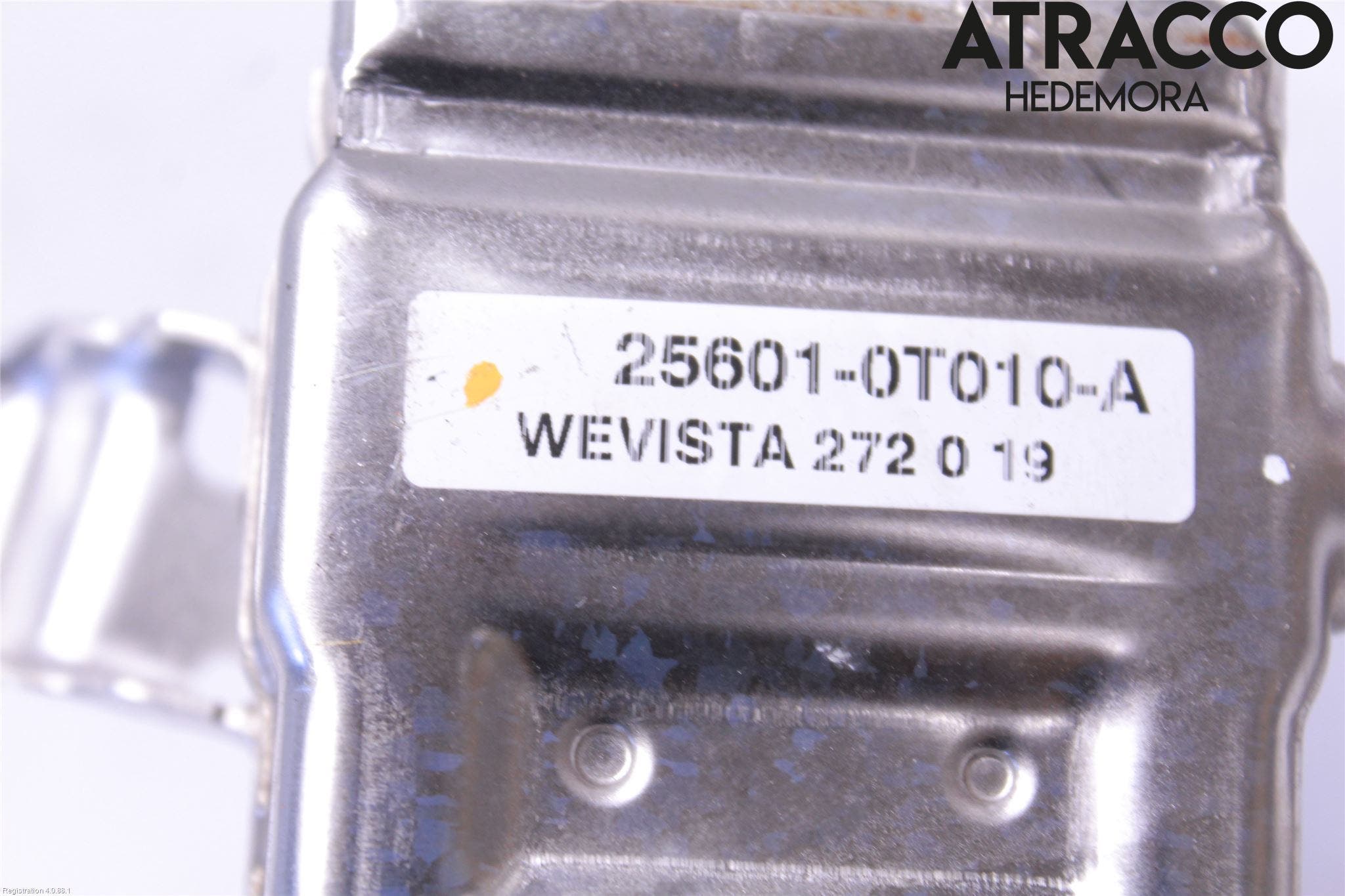 Toyota COROLLA 19- Avgaskylare