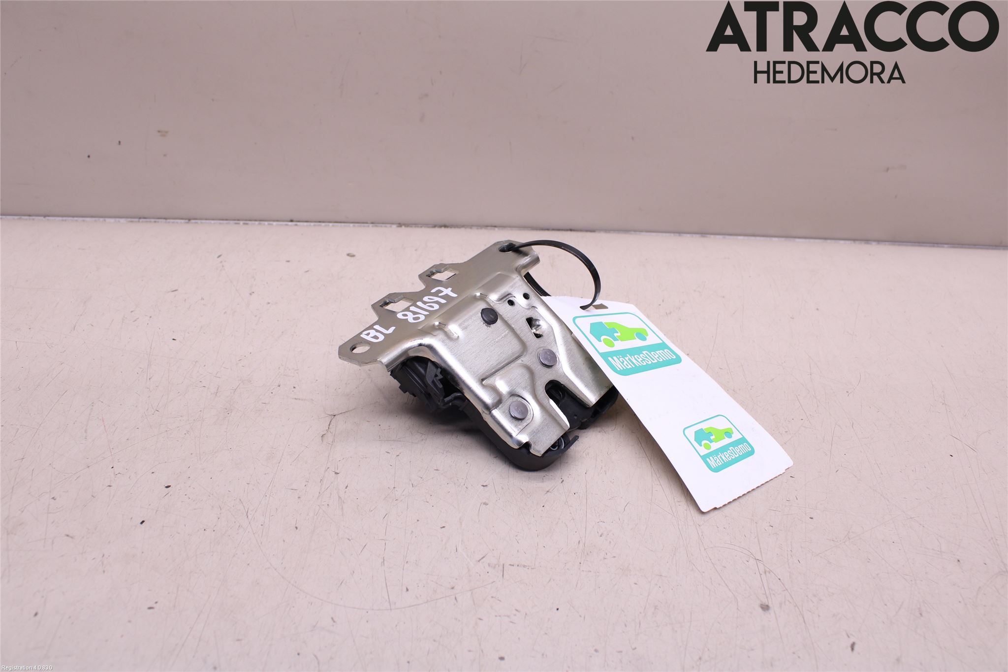 Opel INSIGNIA 17- Låskista Baklucka