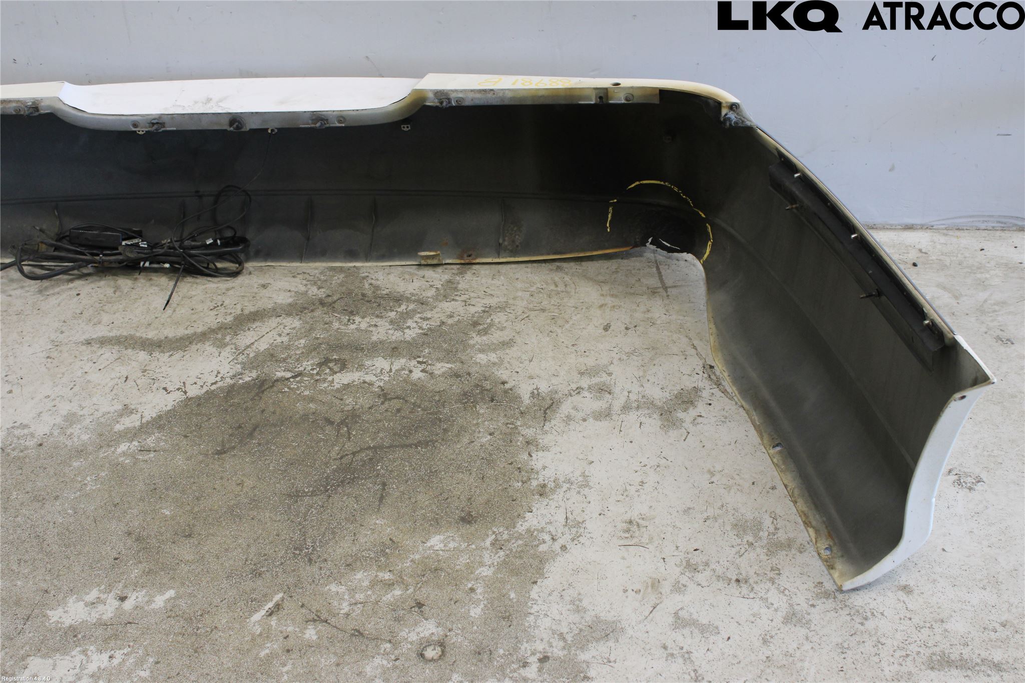 Lincoln TOWN CAR Stötfångarbeklädnad Bak
