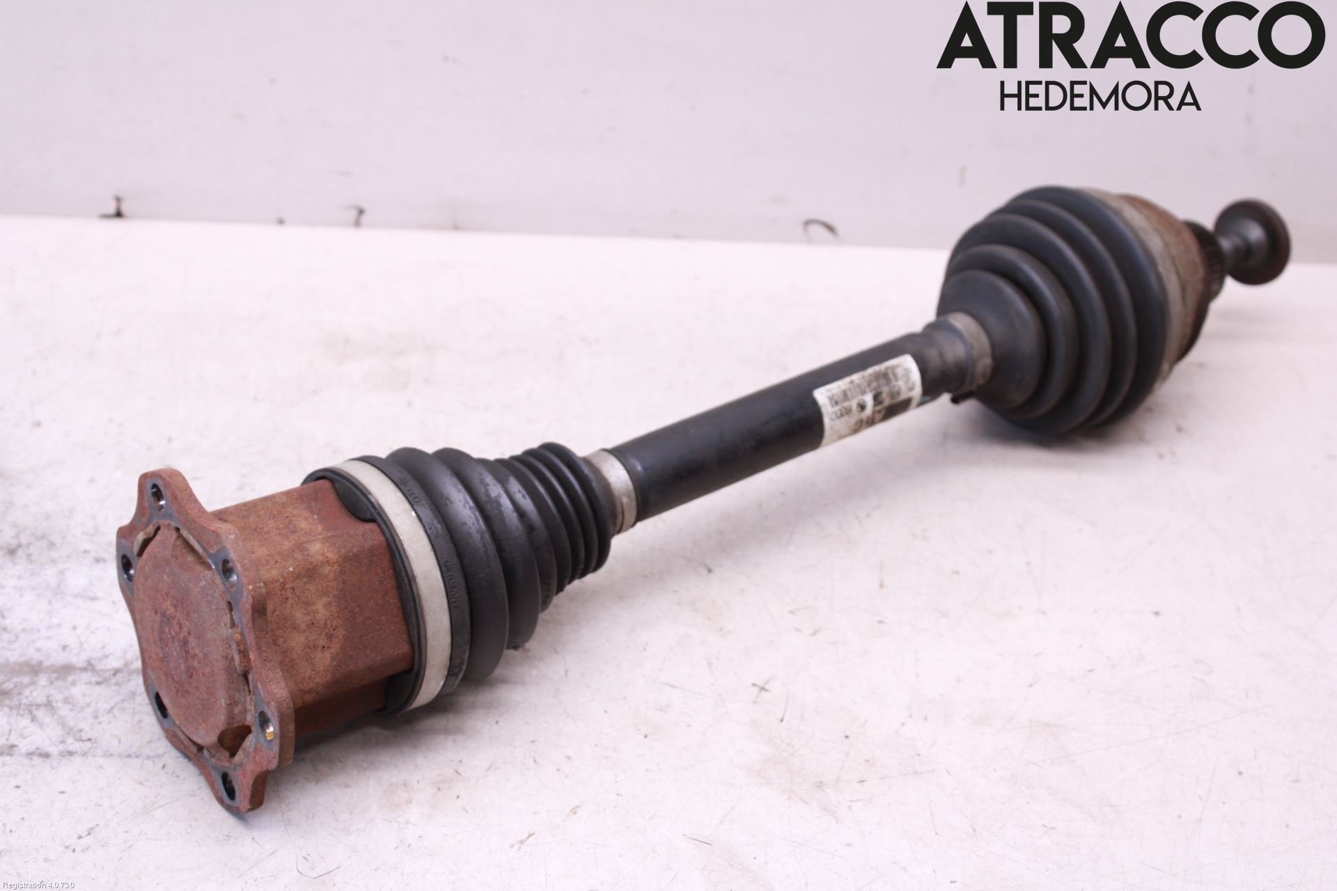 Audi Q5 09-16 Drivaxel Fram Höger