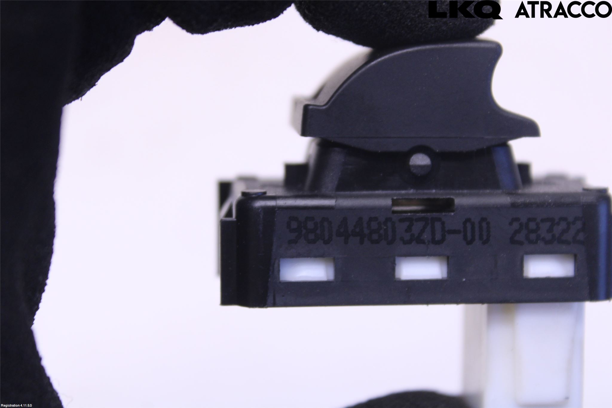 Peugeot 208/E-208 20- Strömställare Elhiss