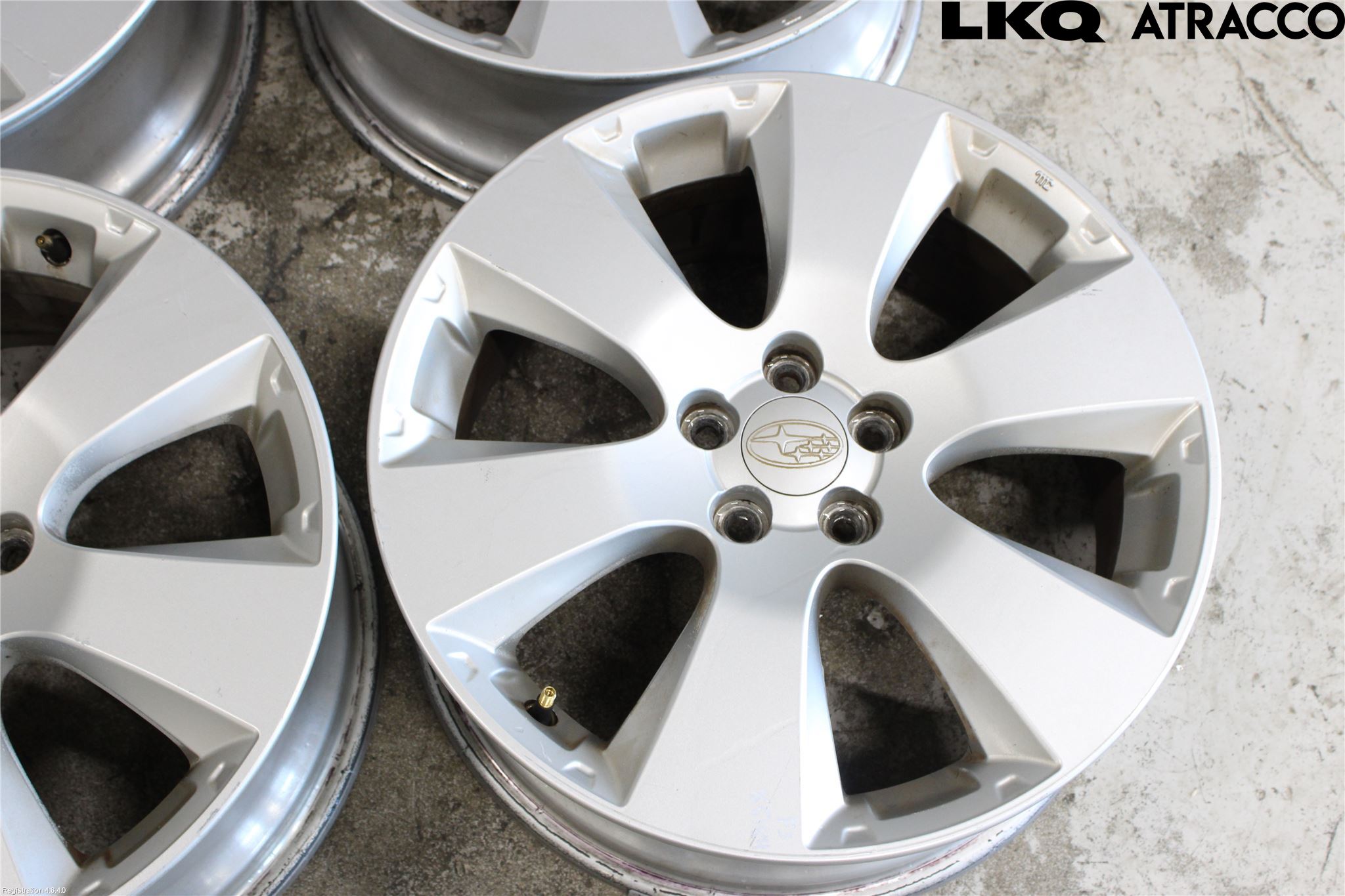 Subaru OUTBACK 10-15 Fälgsats Aluminium