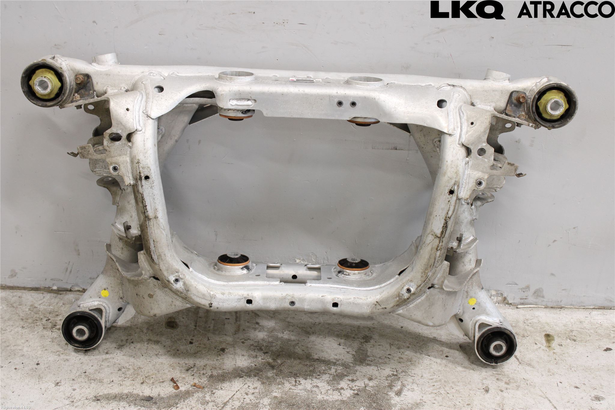 Jaguar I-PACE 18- Bakaxelbalk