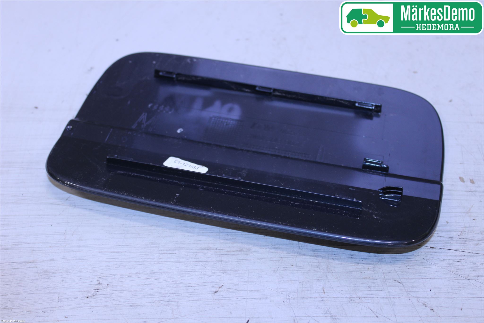 Audi A4/S4 B9 16-19 Tanklucka