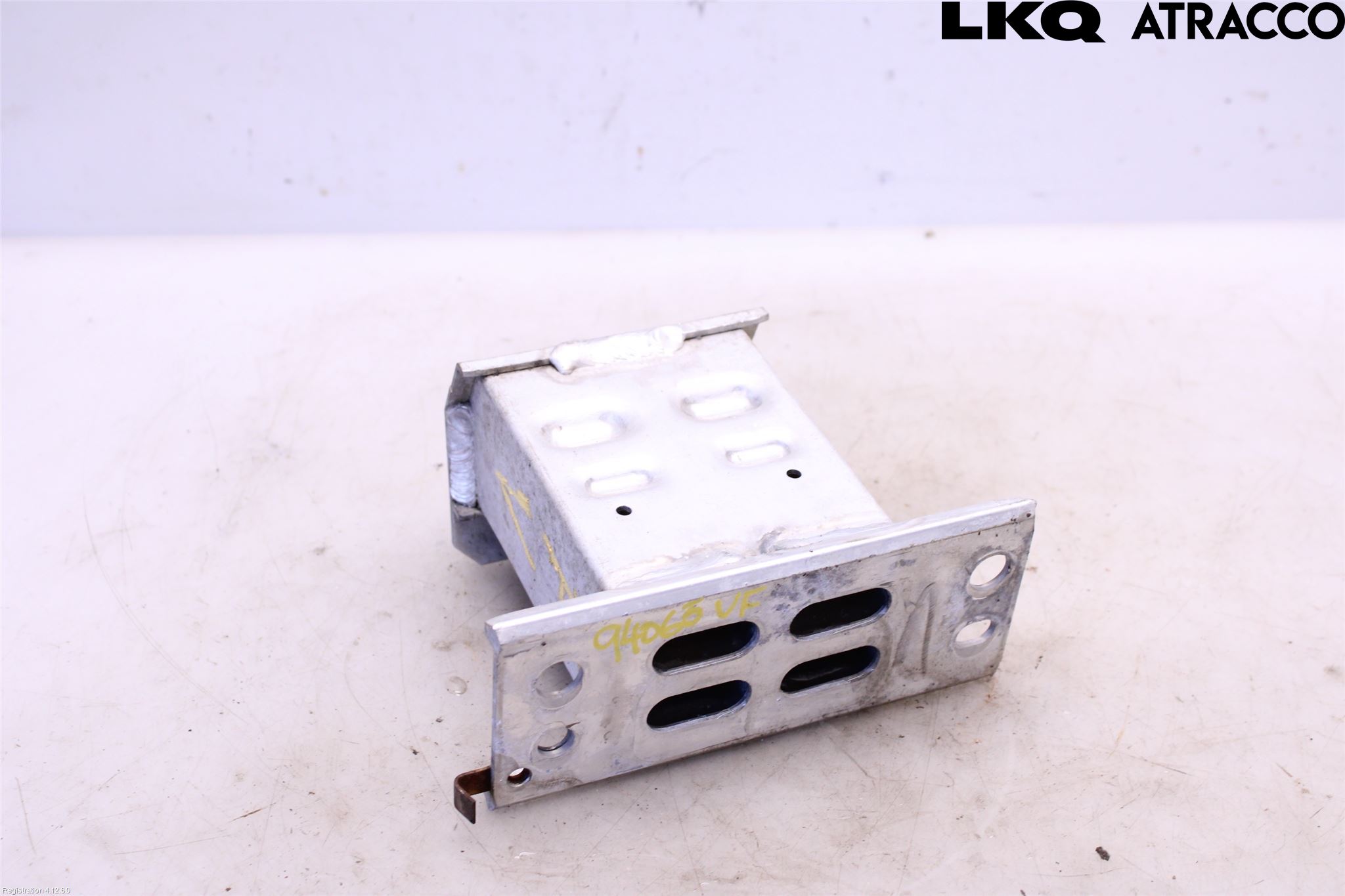 Toyota PRIUS ZVW30 09-20 Stötfångarbärjärn Fram