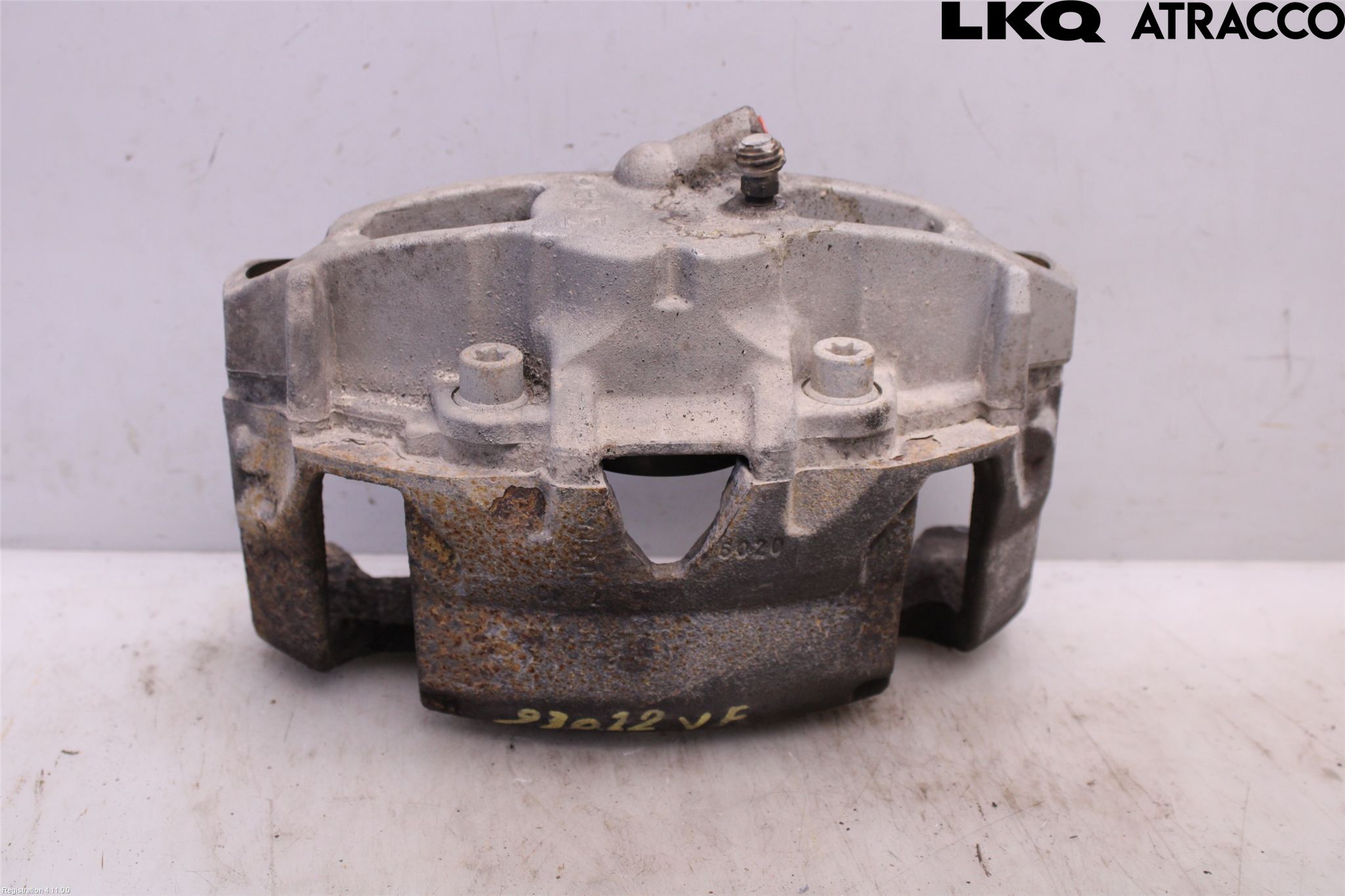 Volvo XC70 14-16 Bromsok Fram Vänster