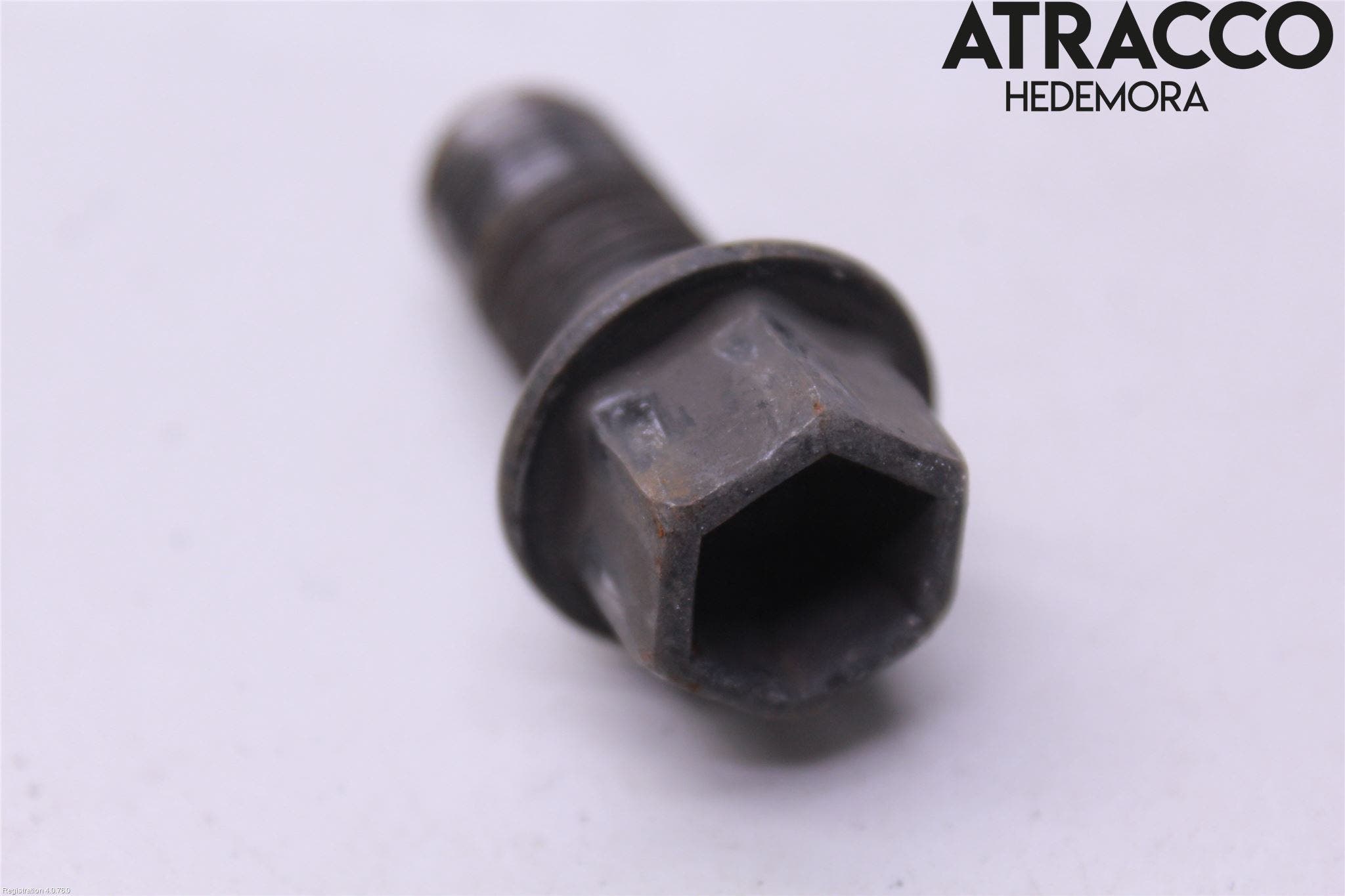 Mercedes-Benz MB C-KLASS (W205) 14-21 Hjulmutter-Bult-Sats