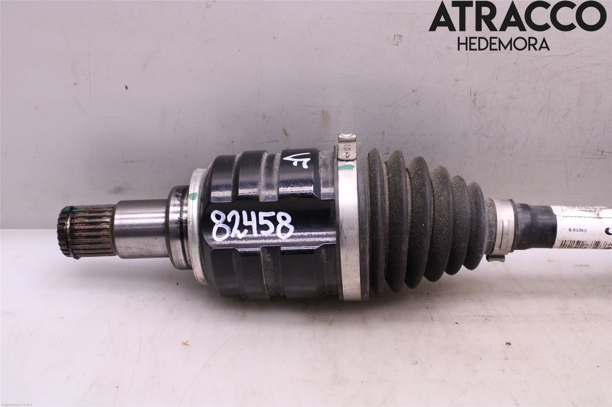 Toyota C-HR 16-23 Drivaxel Fram Vänster