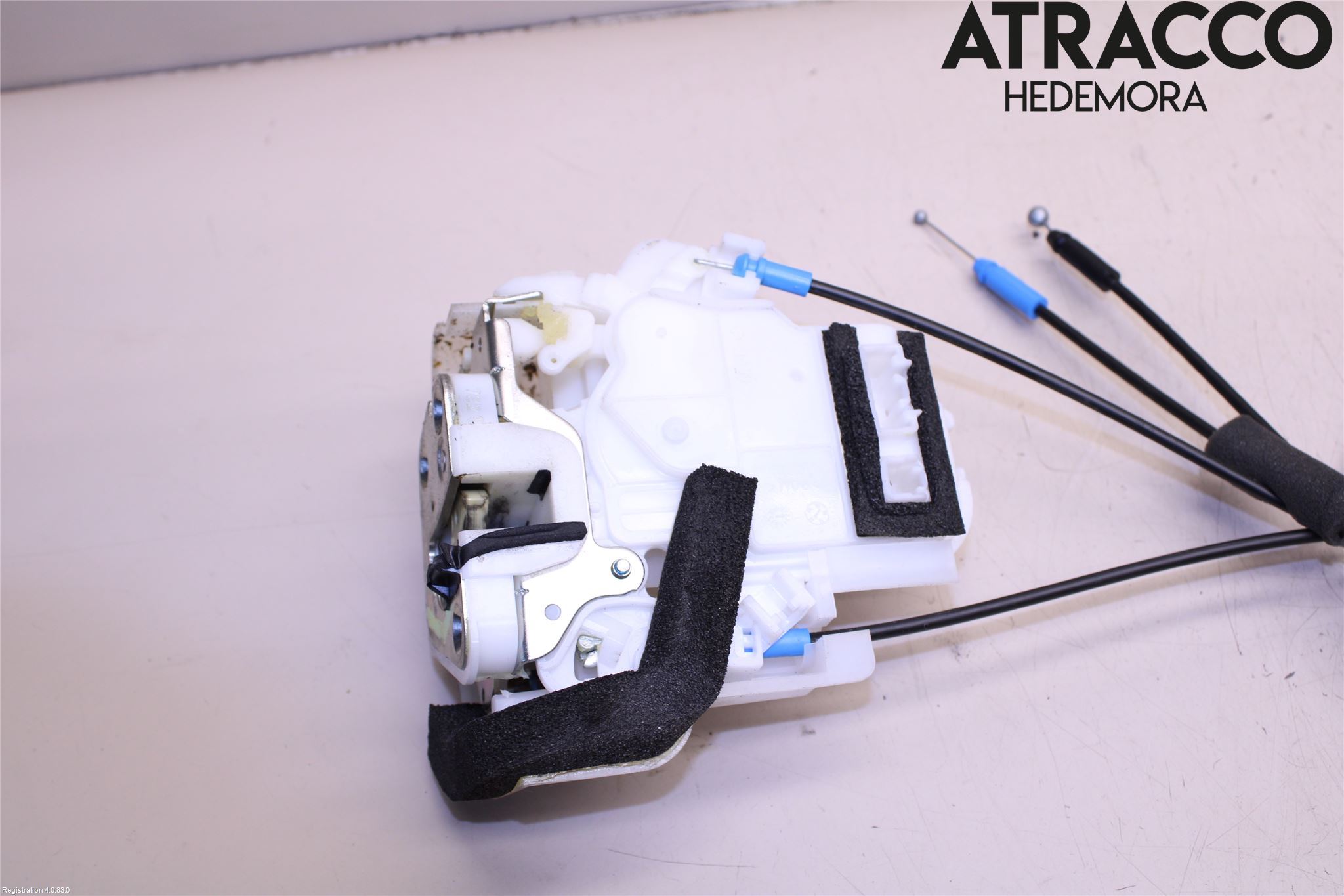 Subaru OUTBACK 10-15 Låskista-Dörrlås