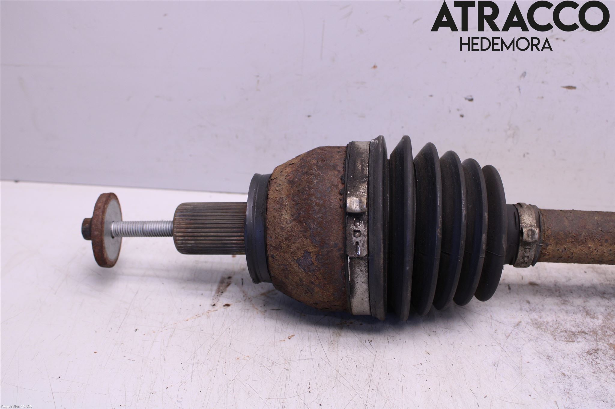 Ford MONDEO 07-15 Drivaxel Fram Vänster